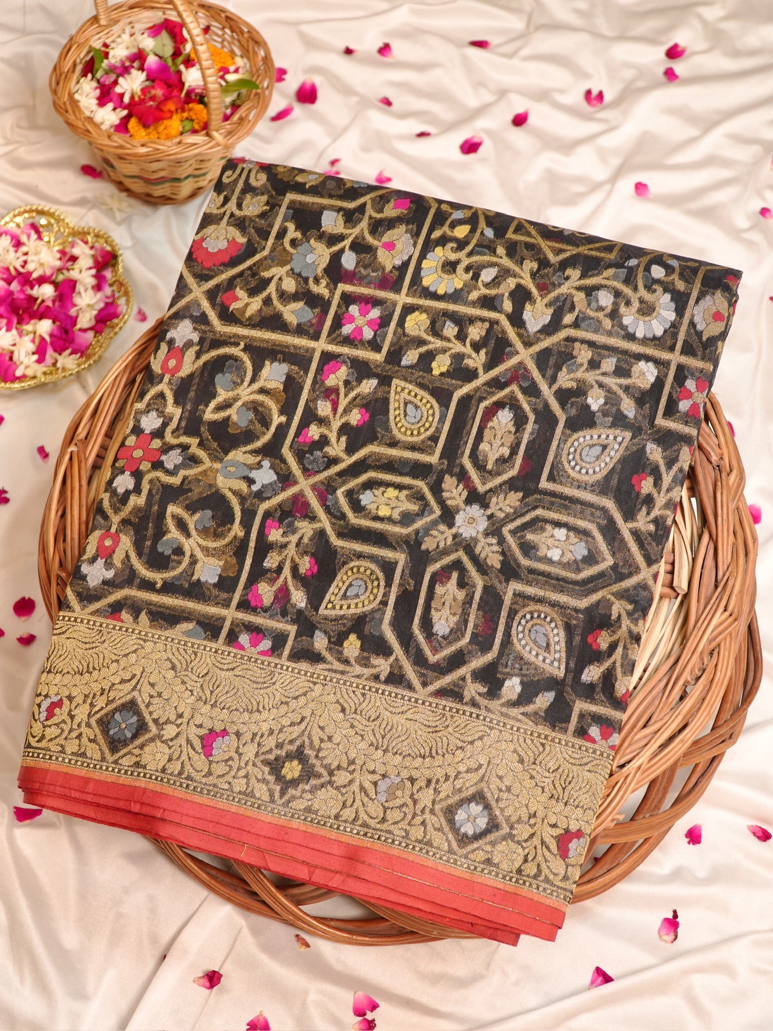 Black Elegant Kora Jamdani Silk Saree | Handwoven Floral Zari Work