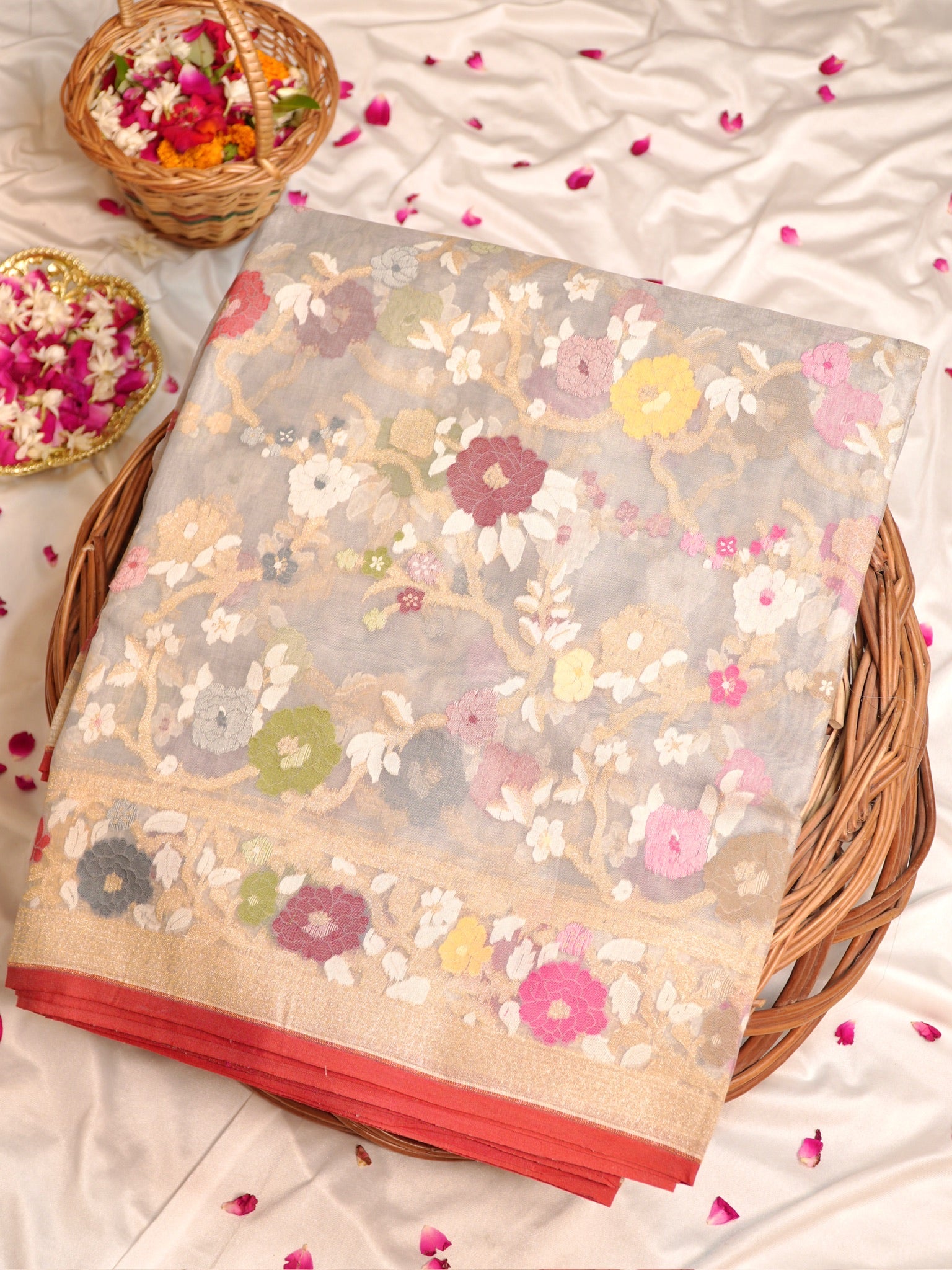Light Grey Elegant Kora Jamdani Silk Saree | Handwoven Floral Zari Work