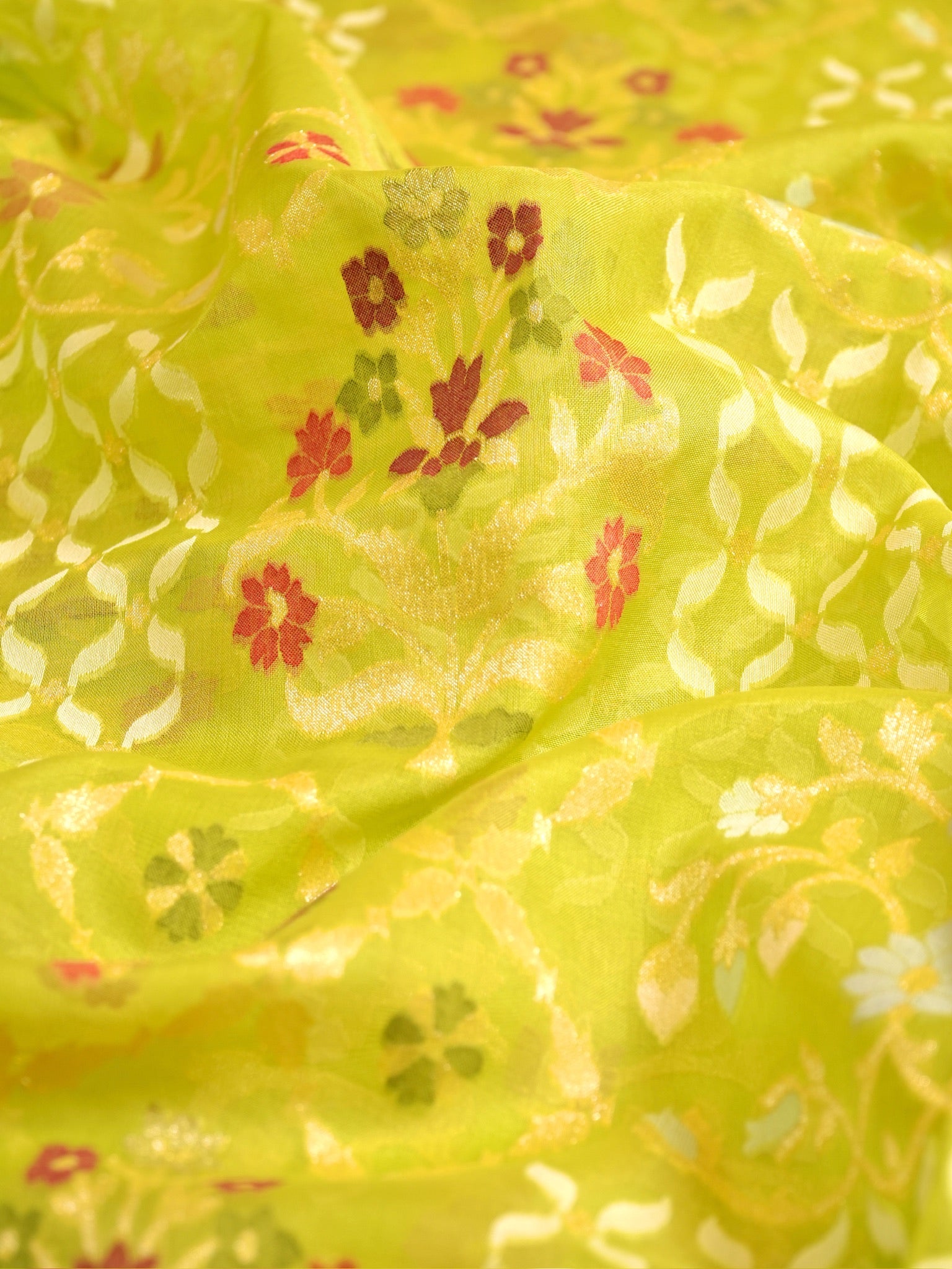 Pista Green Elegant Kora Jamdani Silk Saree | Handwoven Floral Zari Work