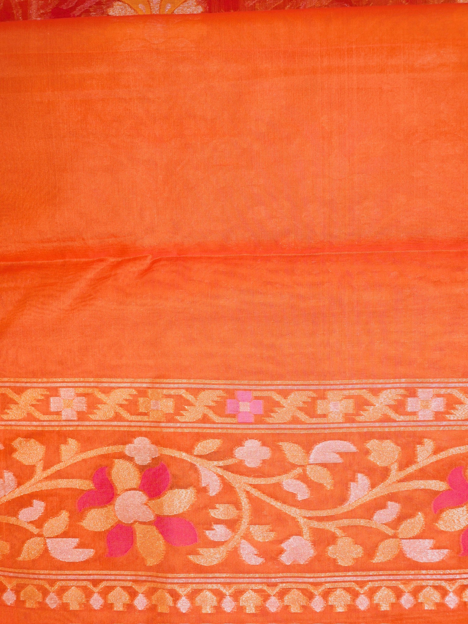 Oranga Elegant Kora Jamdani Silk Saree | Handwoven Floral Zari Work