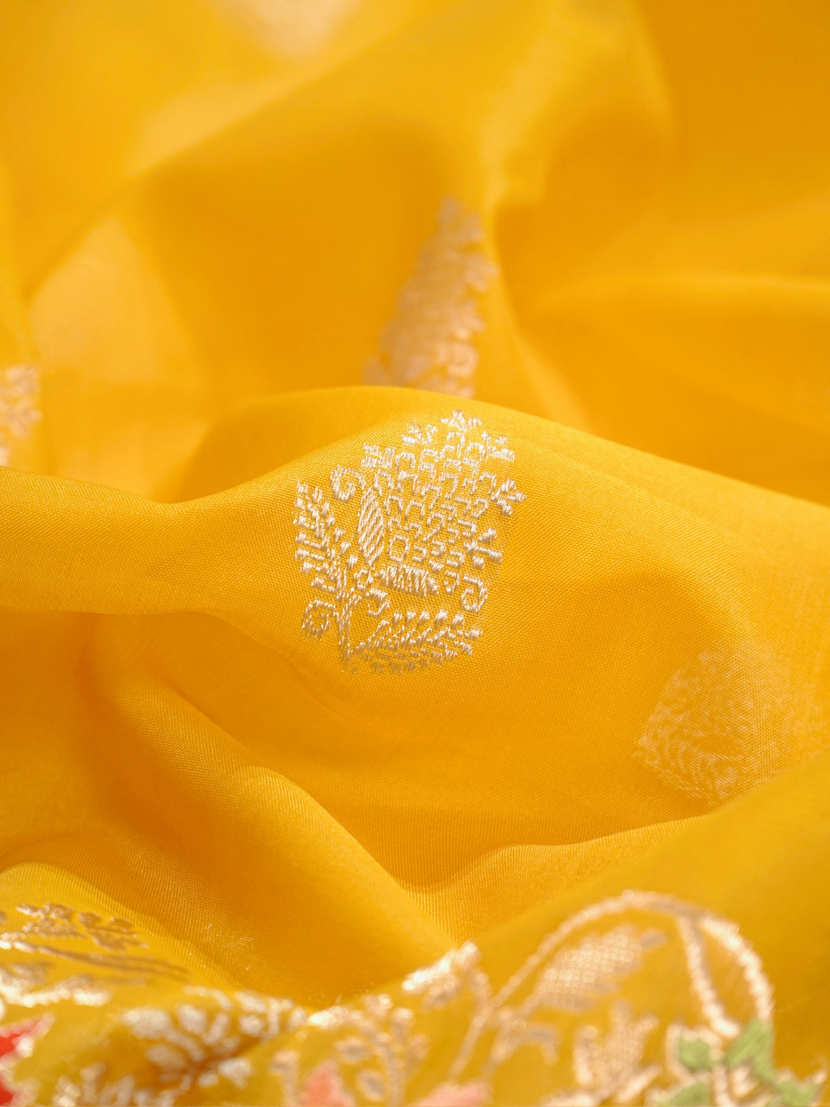 Musterd Yellow Pure kora Silk Kadiyal Border Banarasi handwoven Saree