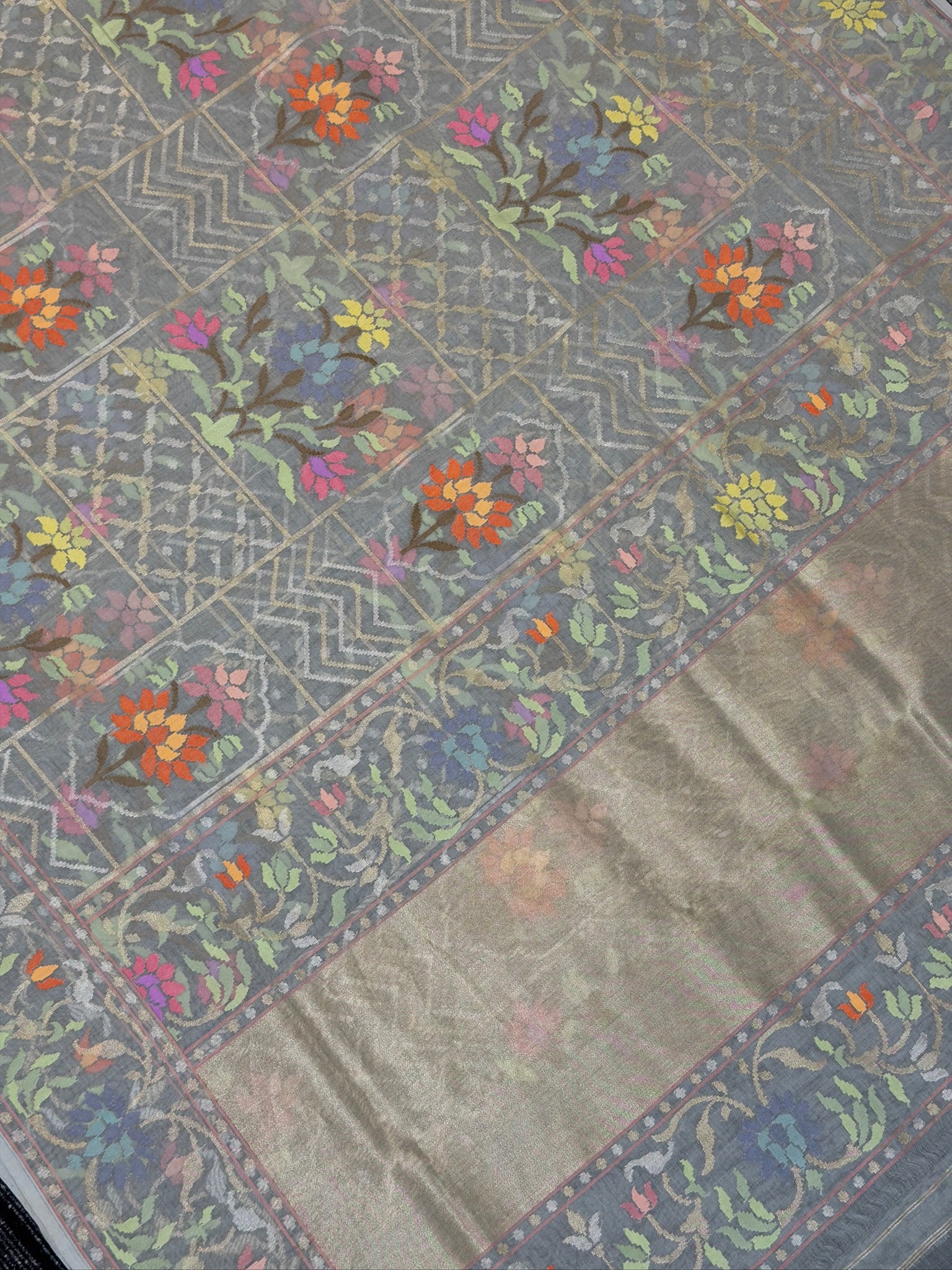 Ash Grey Pure Real Zari Jamdani Saree with Floral Weaving