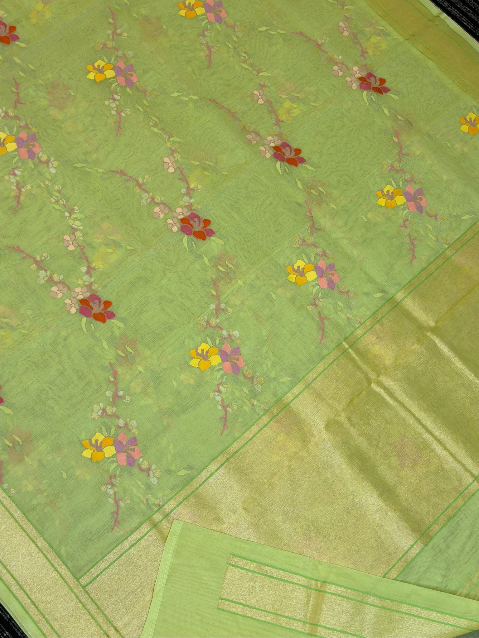 Pista Green Pure Real Zari Jamdani Saree with Floral Weaving