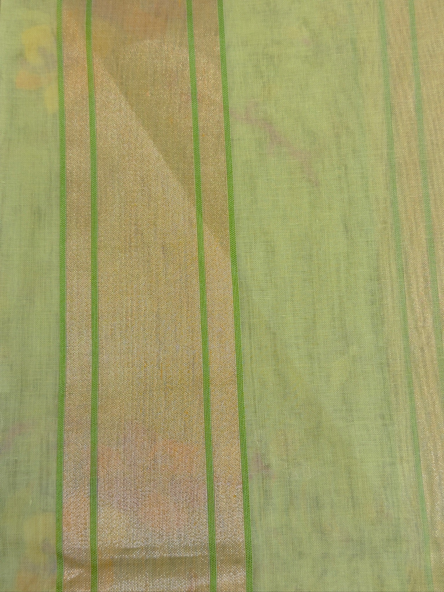 Pista Green Pure Real Zari Jamdani Saree with Floral Weaving