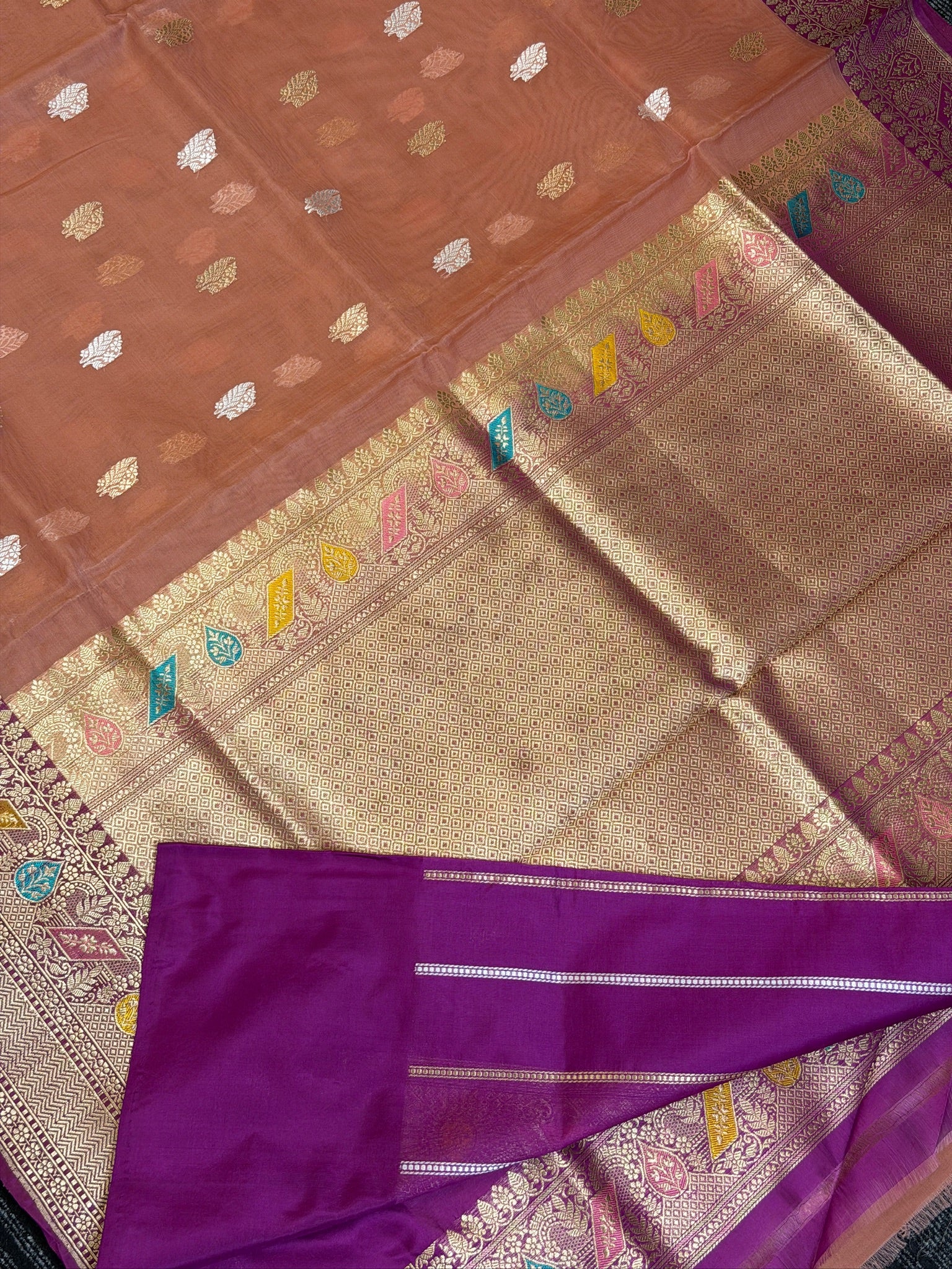 Peach Pink Premium Banarasi Kora Organza Silk Saree – 100% Handwoven | Elegant & Timeless Design
