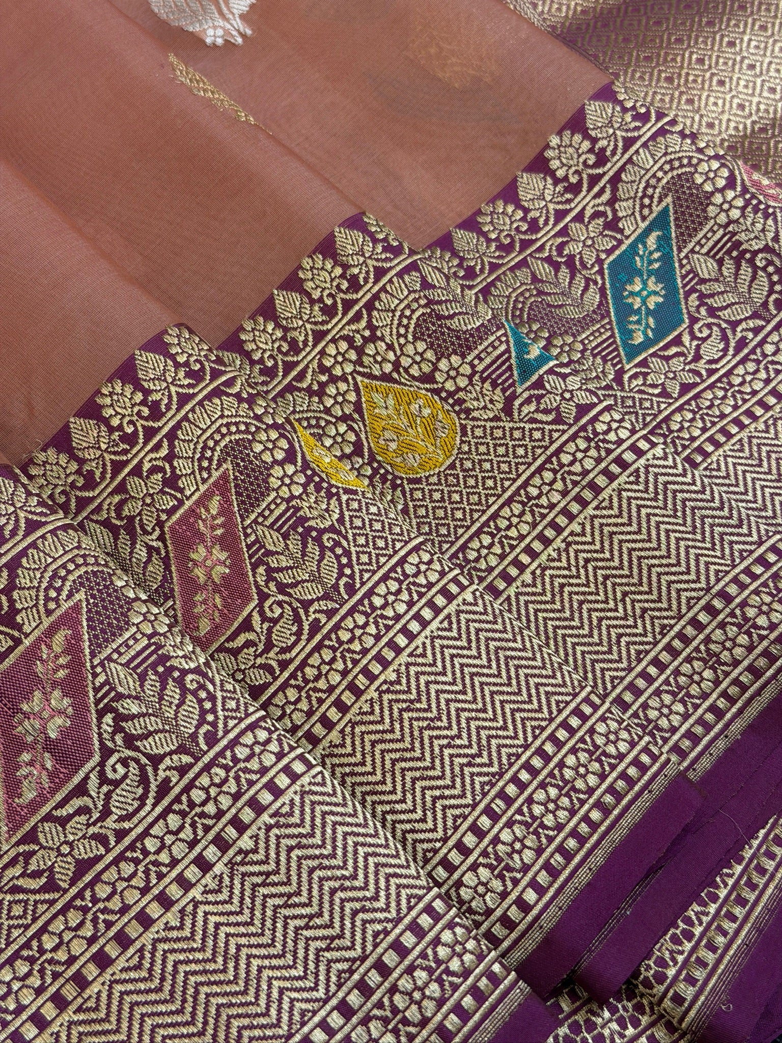 Peach Pink Premium Banarasi Kora Organza Silk Saree – 100% Handwoven | Elegant & Timeless Design