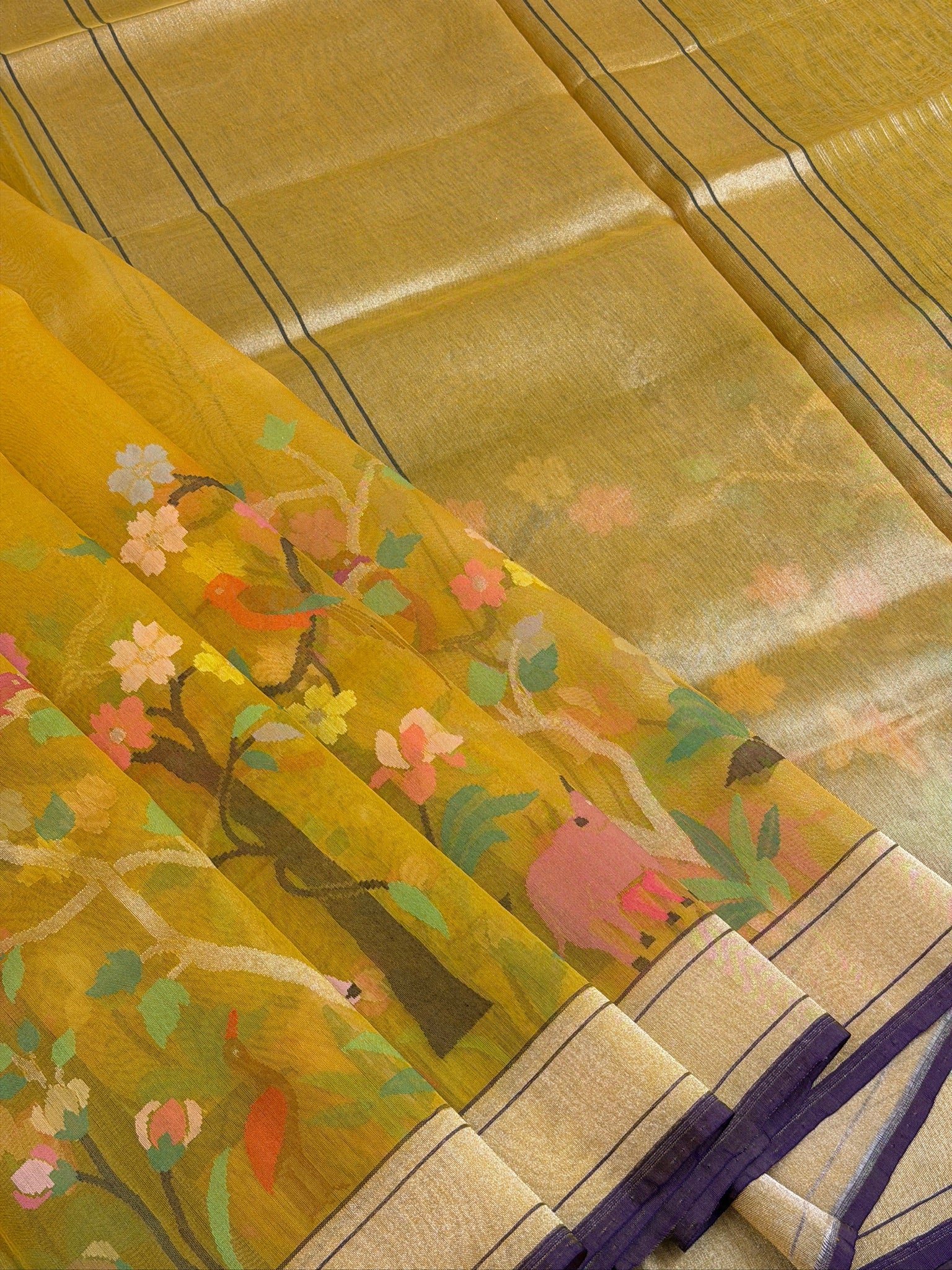 Manmgo Yellow Premium Banarasi Kora Organza Silk Saree – 100% Handwoven | Elegant & Timeless Design