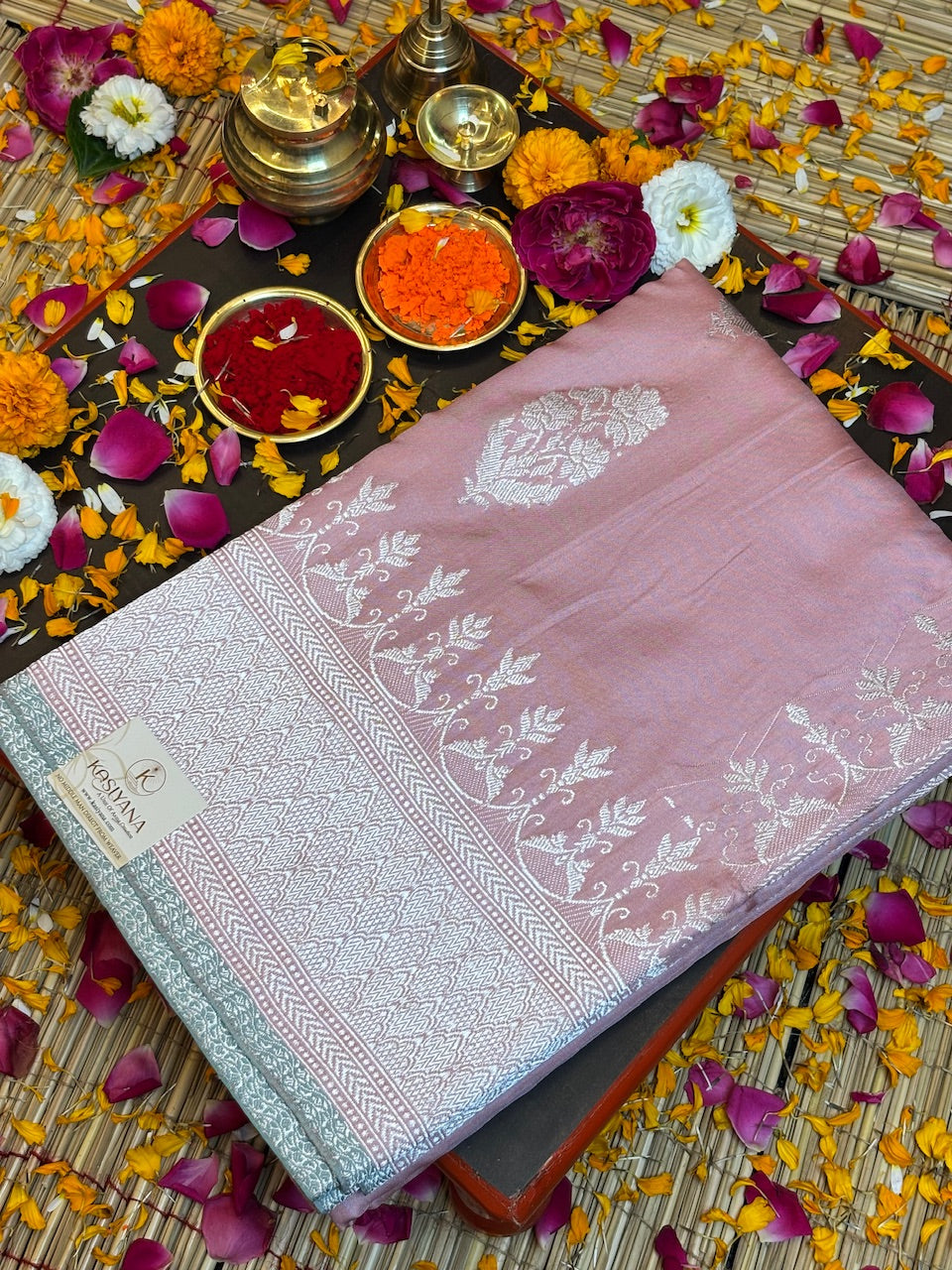 Powder Pink Pure Banarasi Ektara Mulberry Silk Handwoven