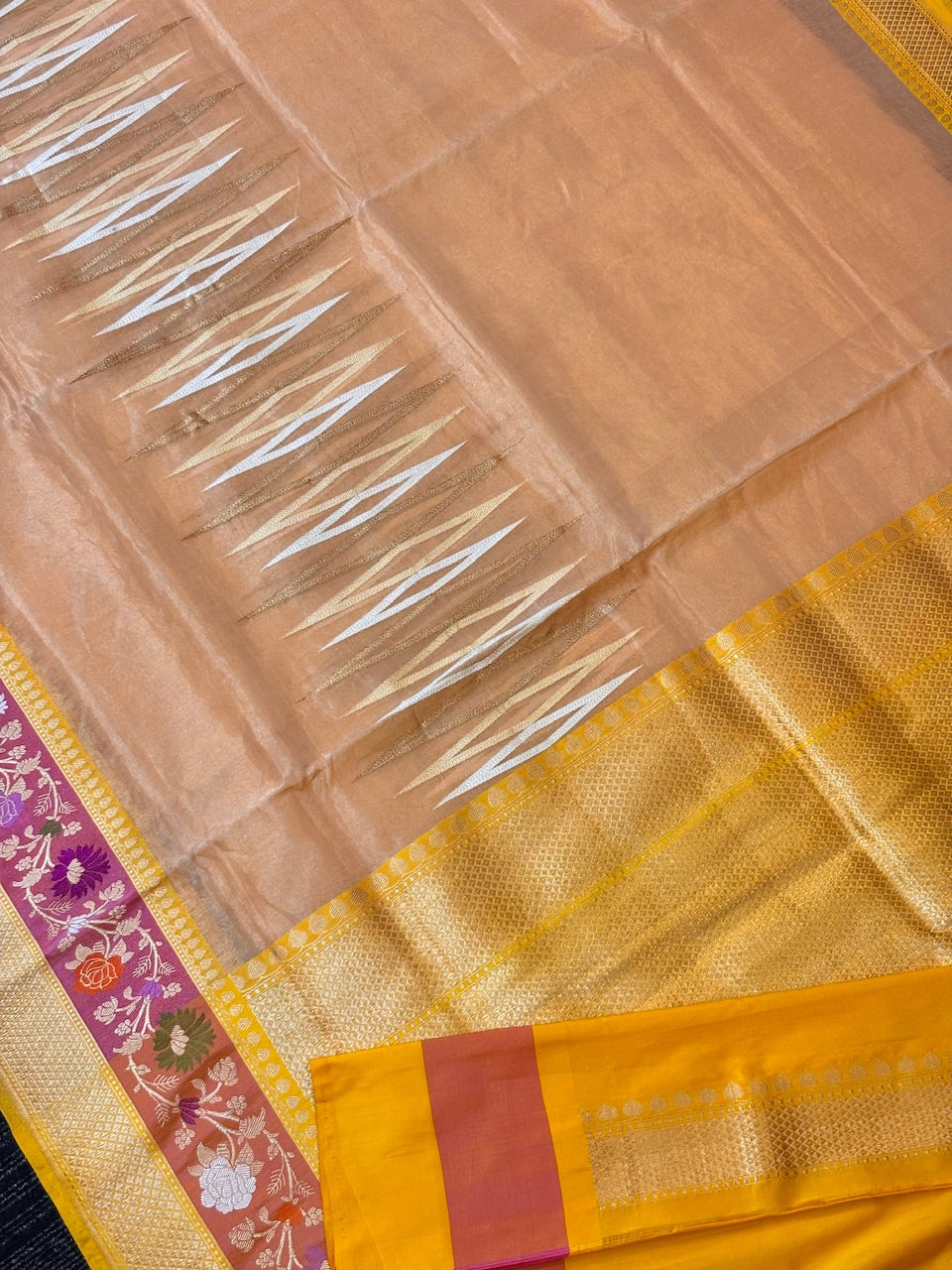 Rose Gold Handwoven Pure Banarasi Tissue Silk Saree