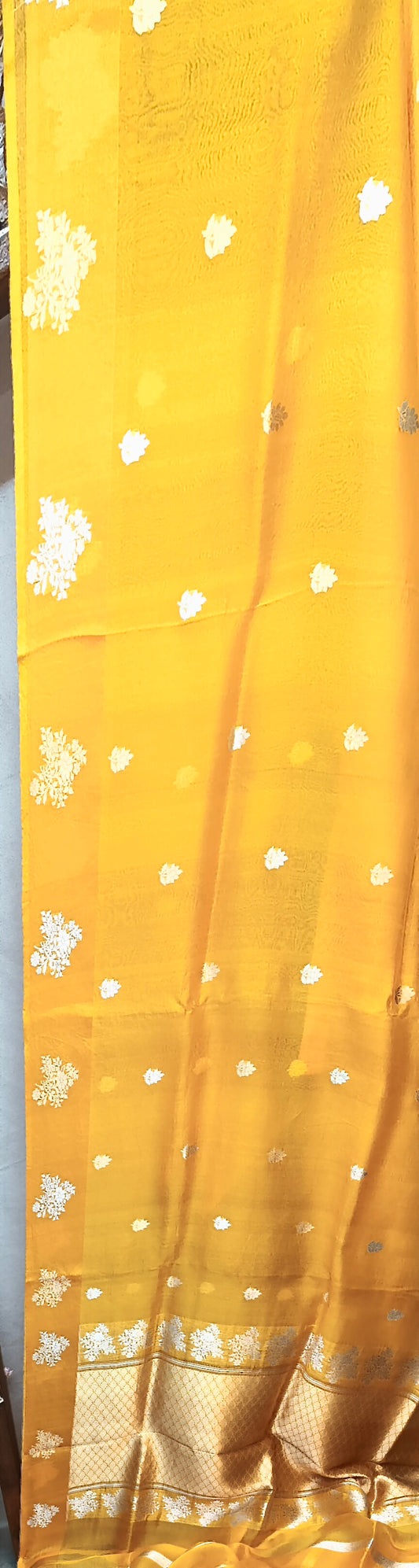Yellow Pure Row Mango Boota Border Silver Gold Zari Aanchal Booti Saree
