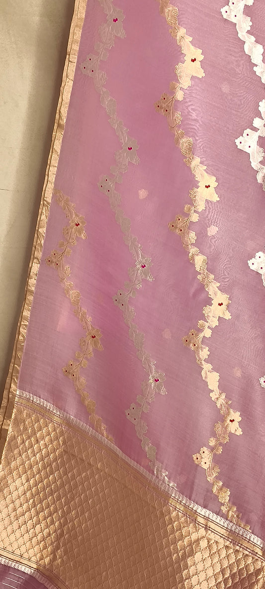 Lavender & Rani Contrast Pure Tissue Silk Silver Gold Zari Zig-Zag Design Saree