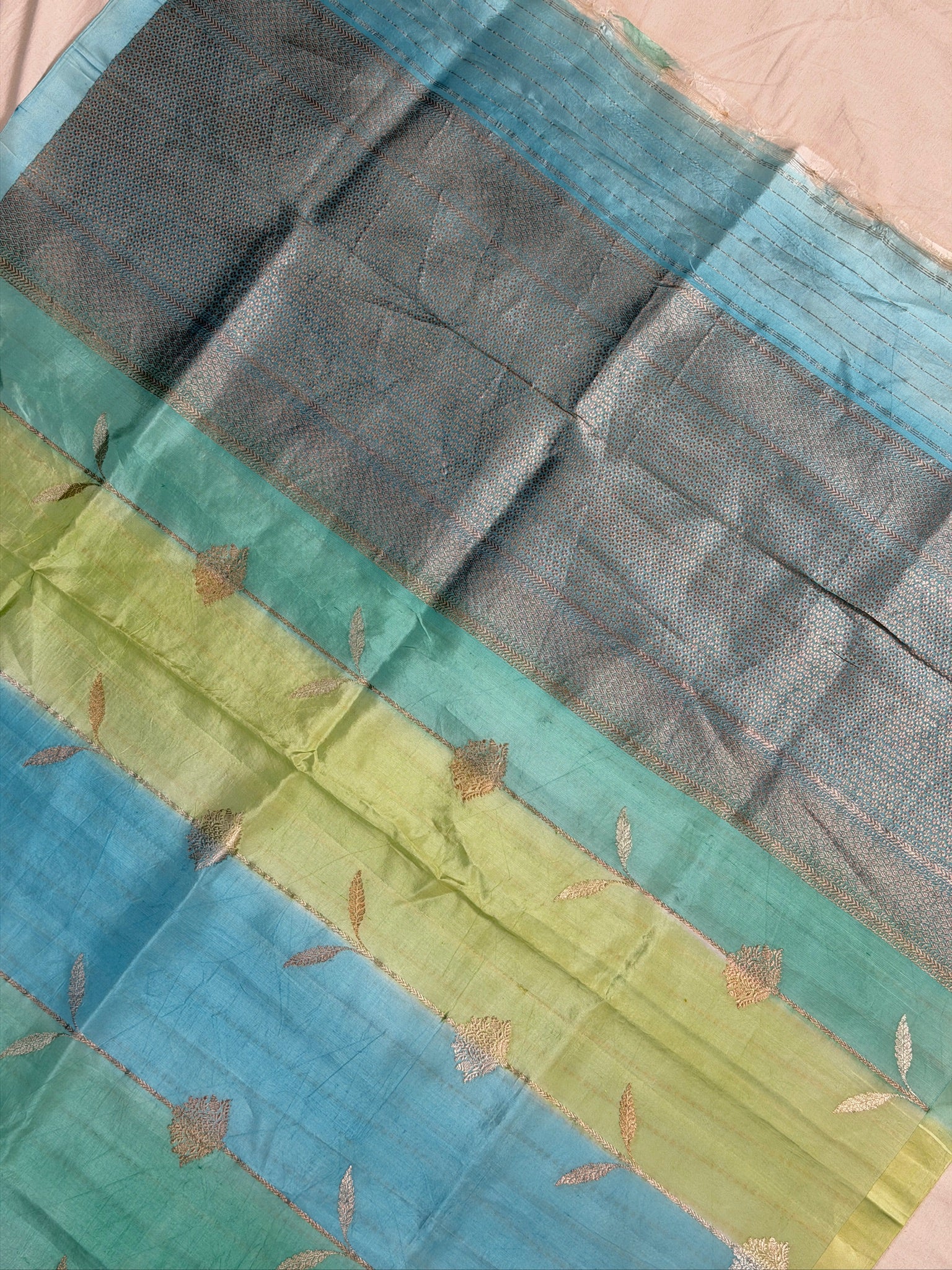 Rangkaat 100% Pure Soft Katan Silk Handwoven Saree