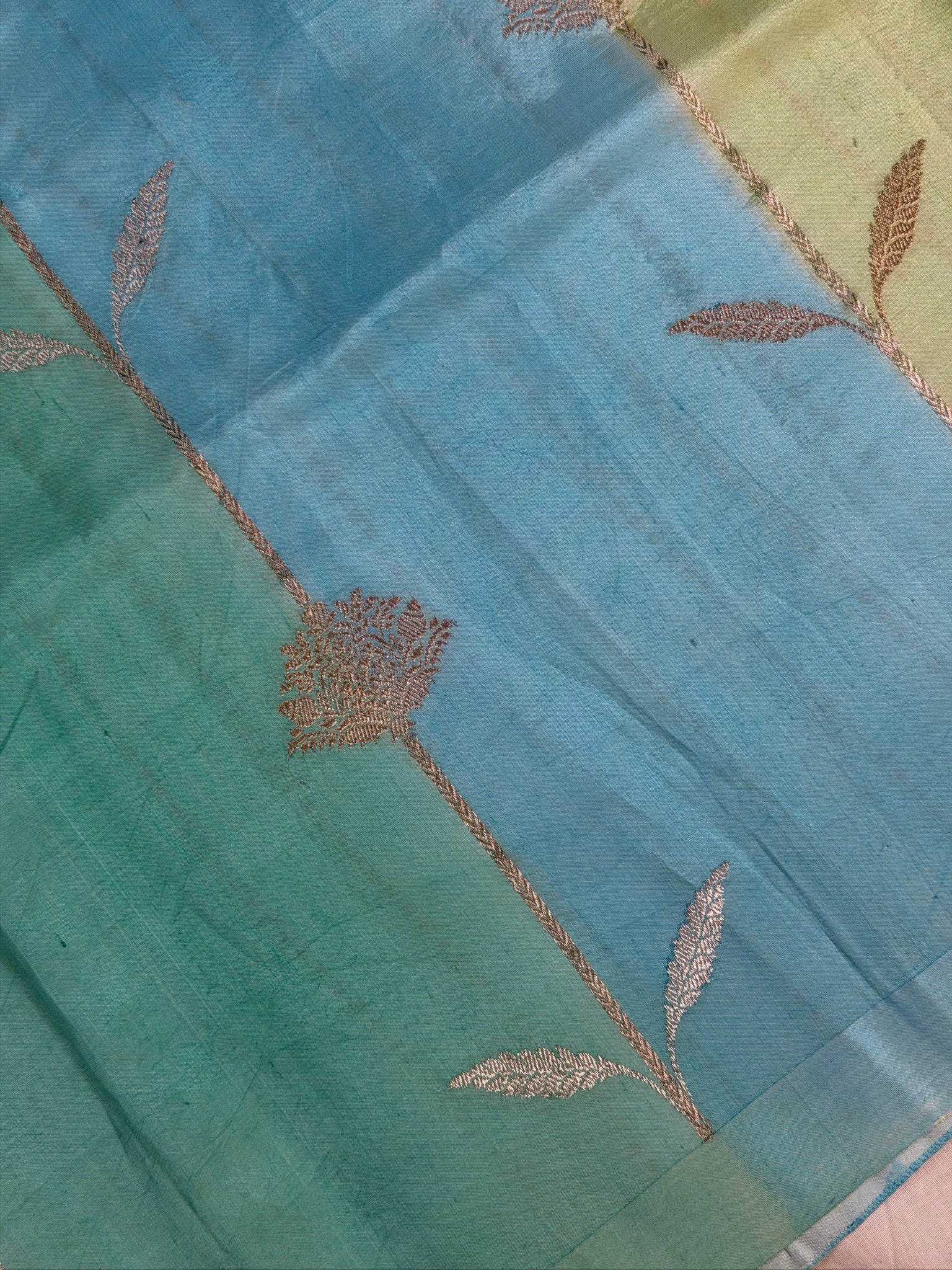 Rangkaat 100% Pure Soft Katan Silk Handwoven Saree
