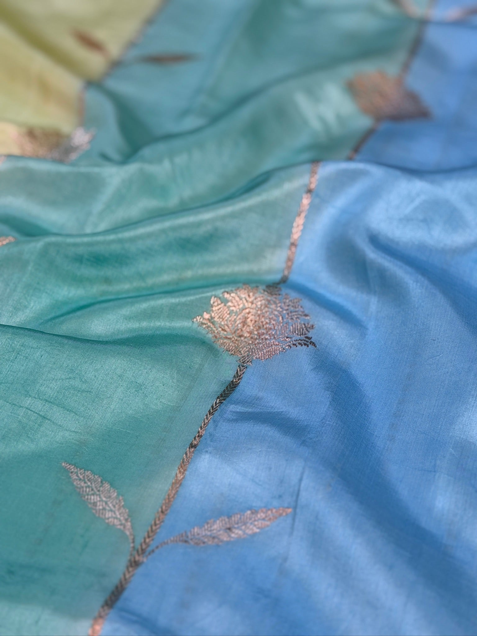 Rangkaat 100% Pure Soft Katan Silk Handwoven Saree