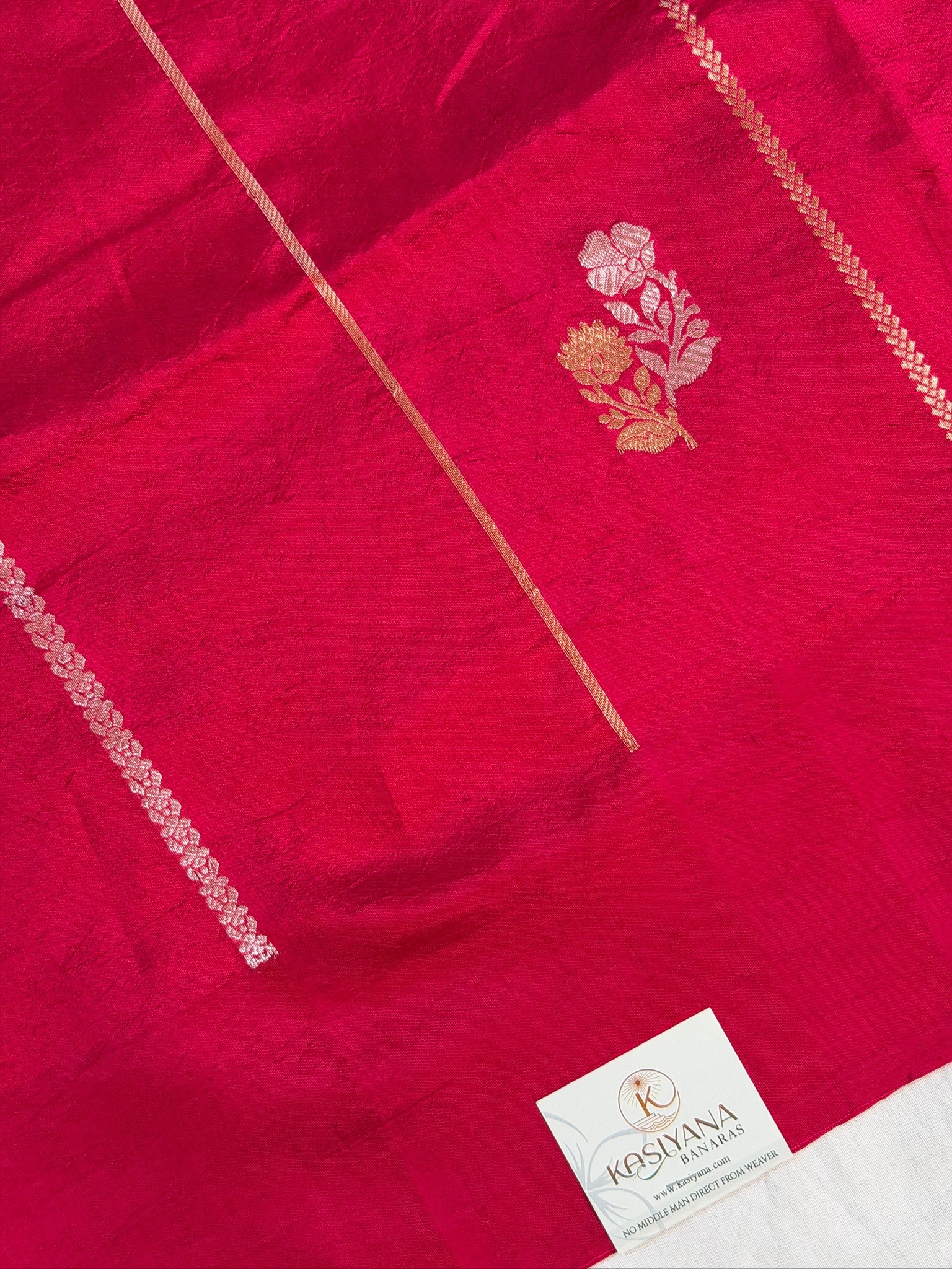 Apple Red 100% Pure Soft Katan Silk Handwoven Saree