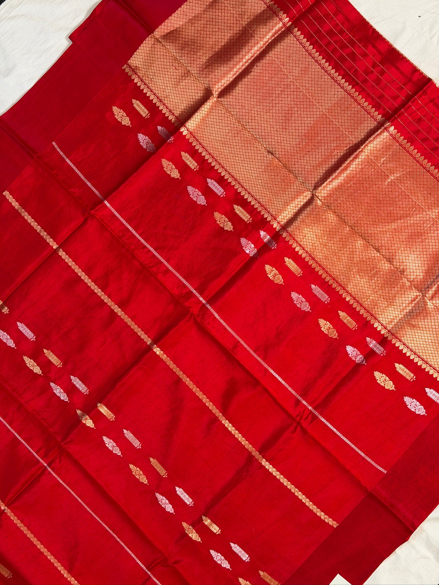 Red 100% Pure Soft Katan Silk Handwoven Saree