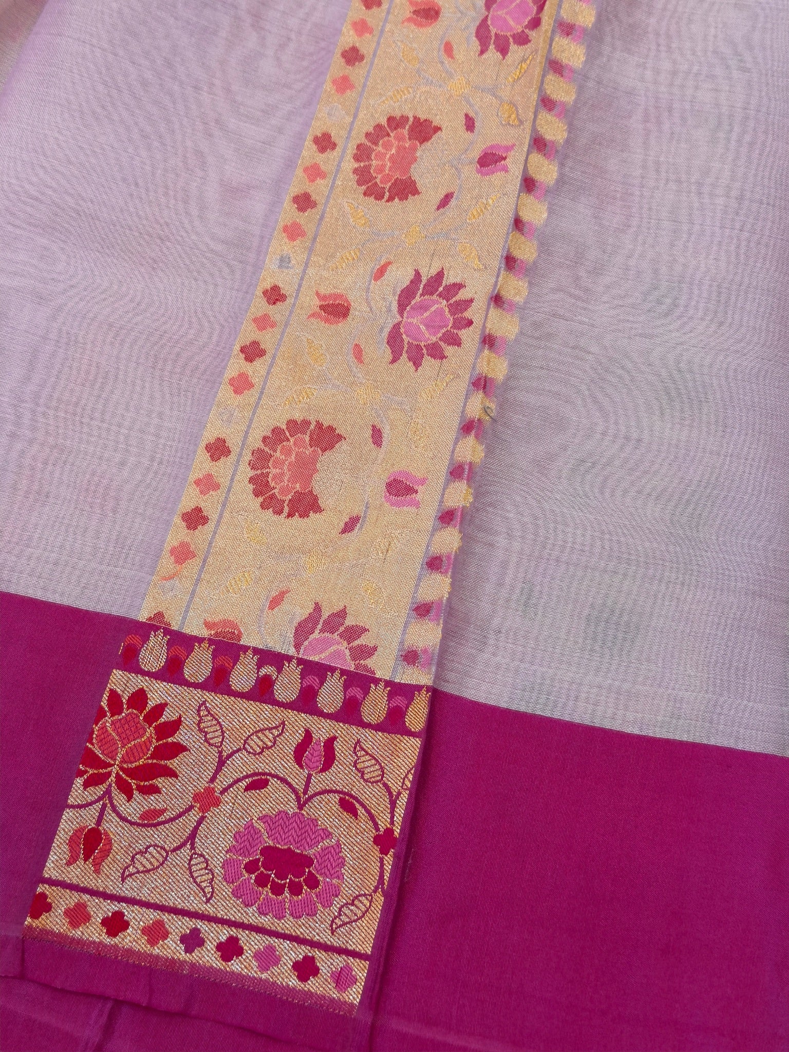 Handwoven Kora Jamdani Silk Saree – Powder Lavender with Contrast Floral Zari Border