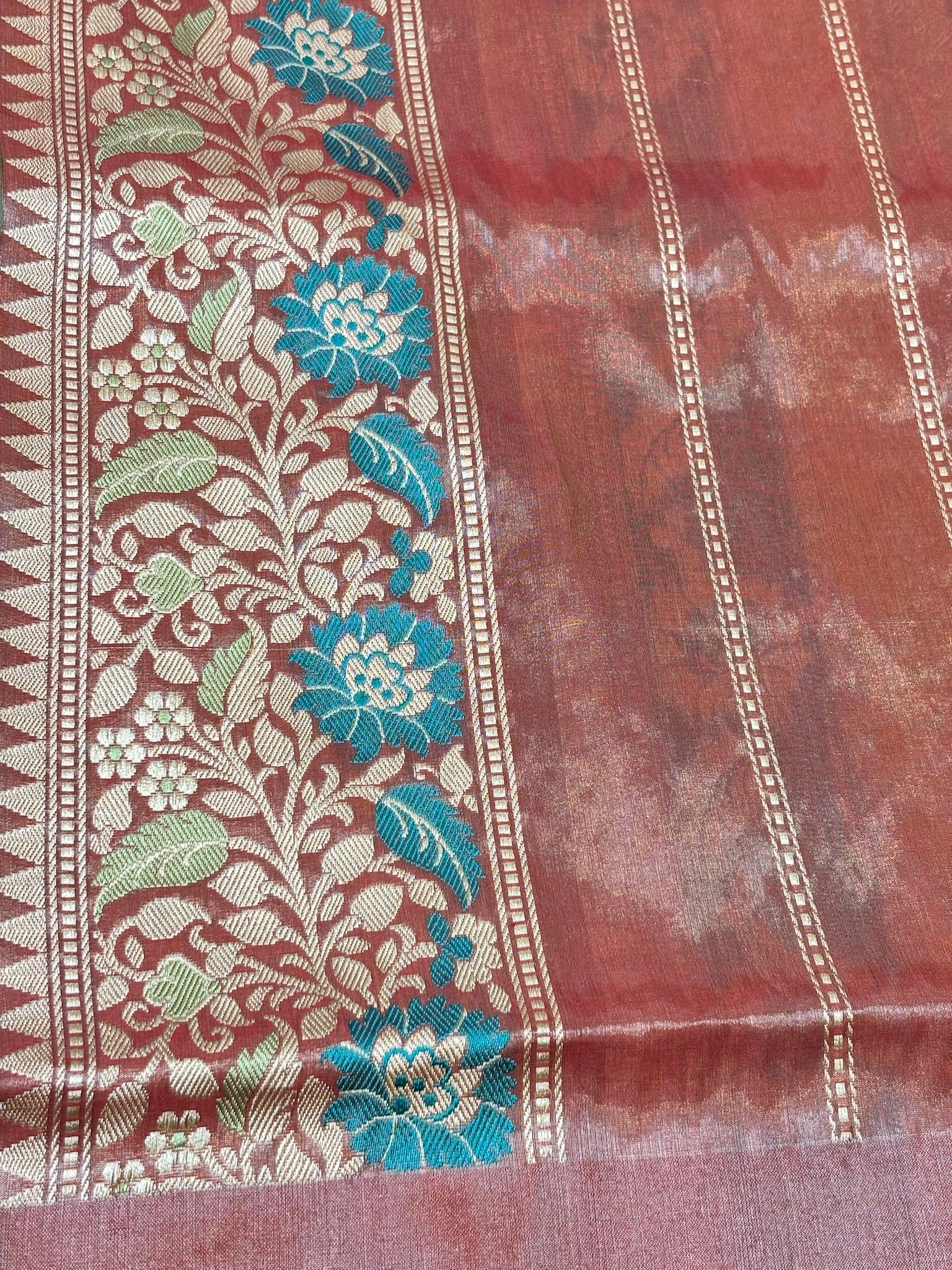 Moss green Handwoven Pure Banarasi Tissue Silk Saree