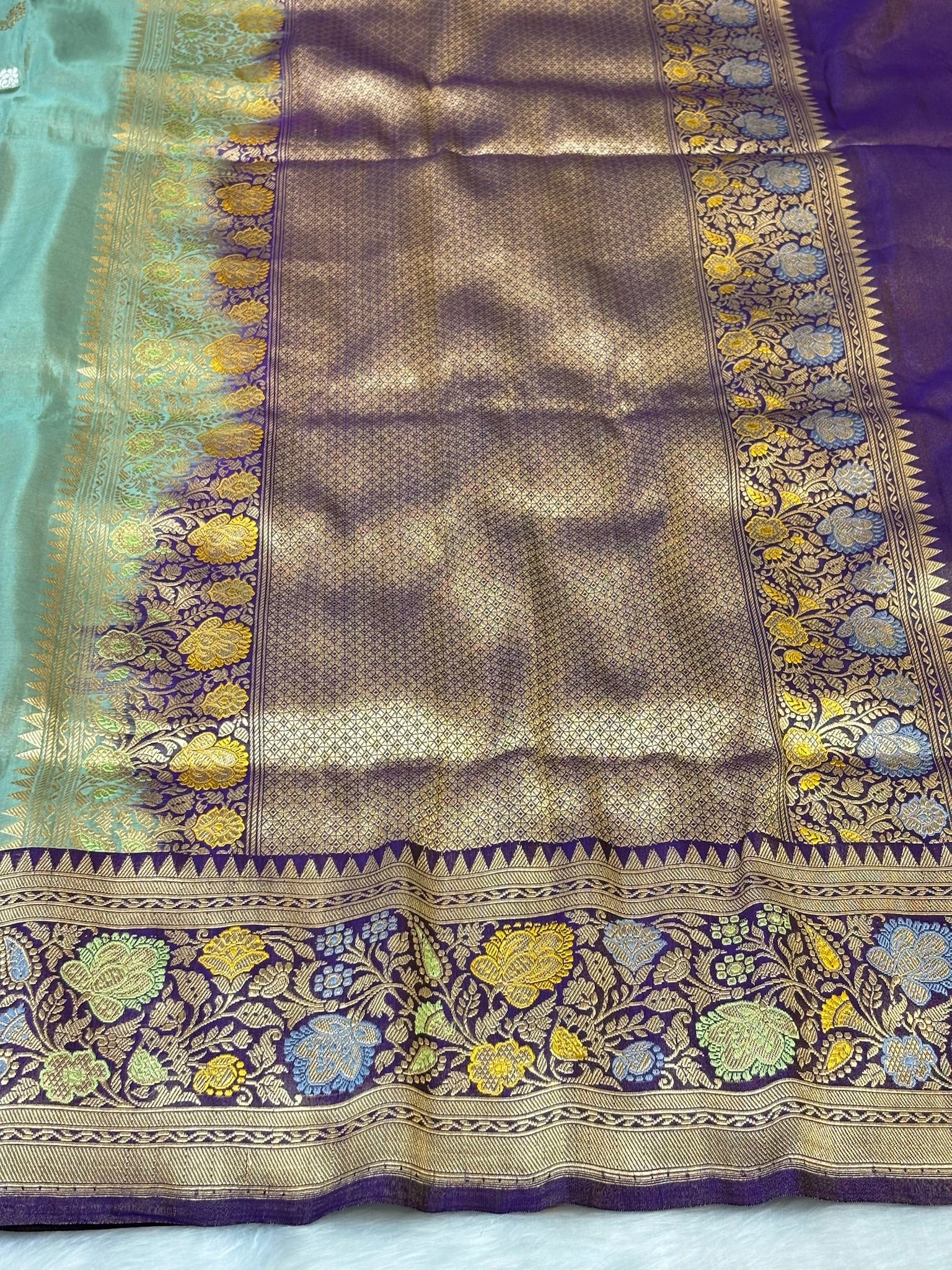 Ice Blue Handwoven Pure Banarasi Tissue Silk Saree