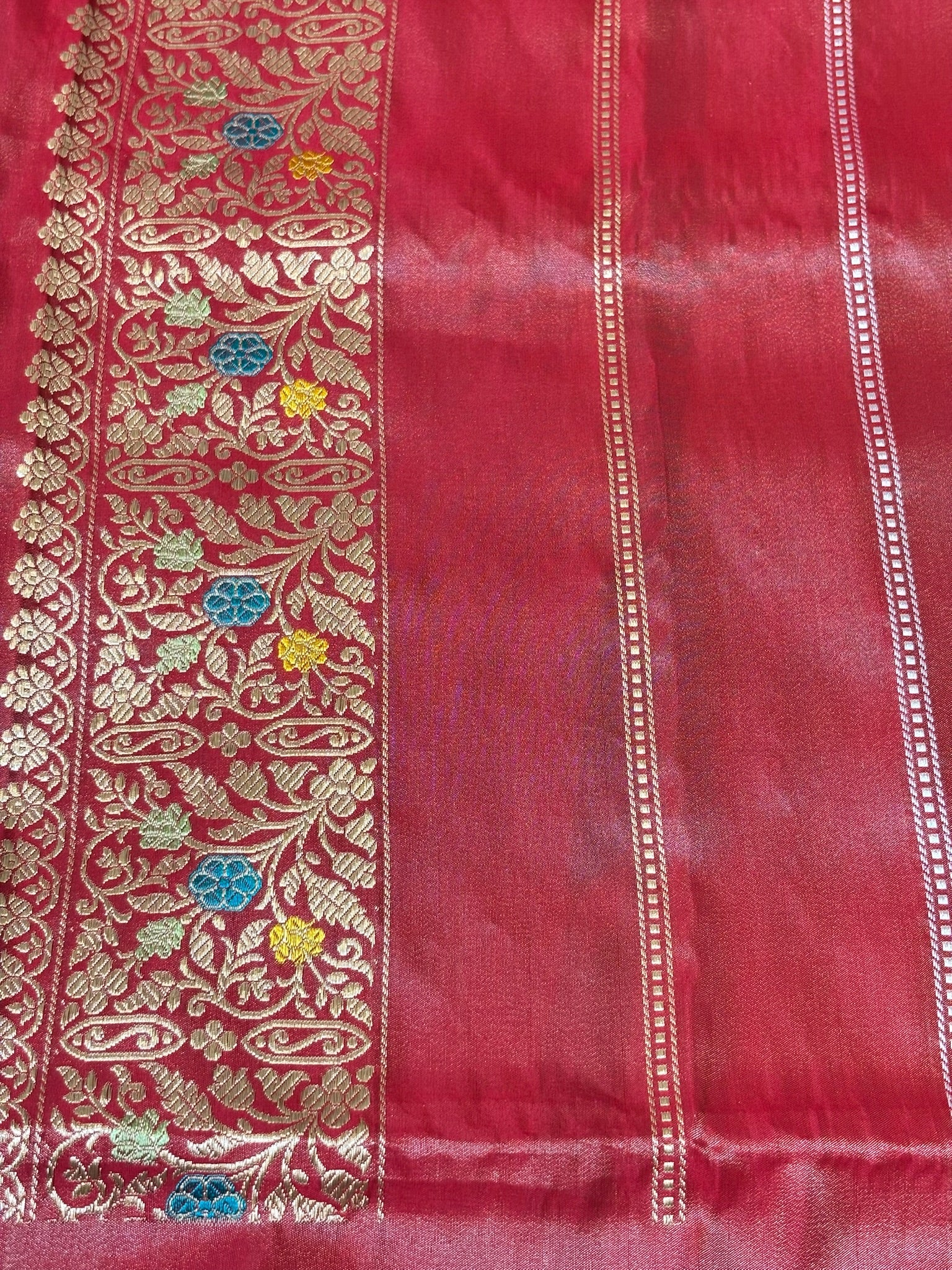 Lavender Handwoven Pure Banarasi Tissue Silk Saree
