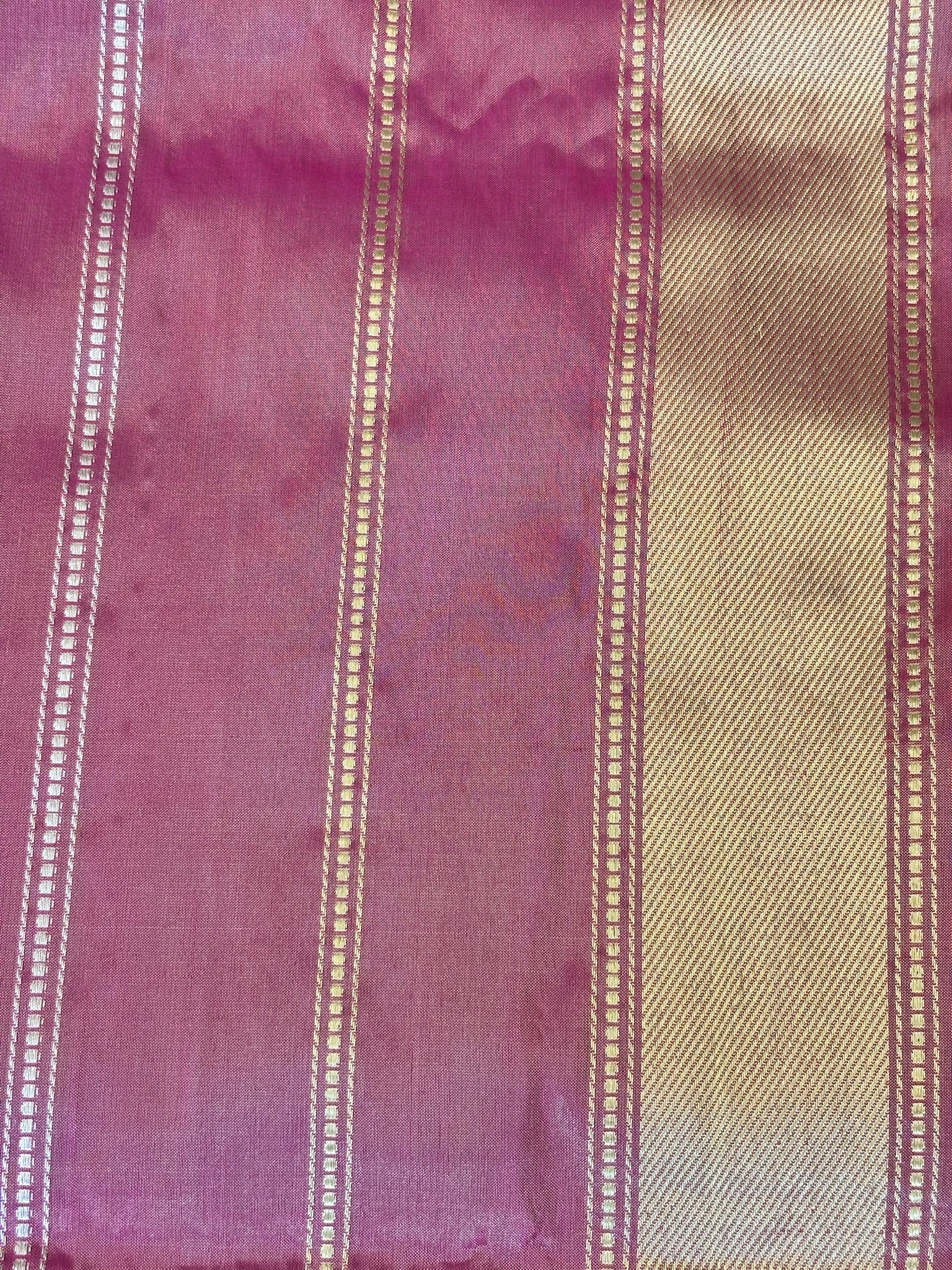 Silver mauve Handwoven Pure Banarasi Tissue Silk Saree