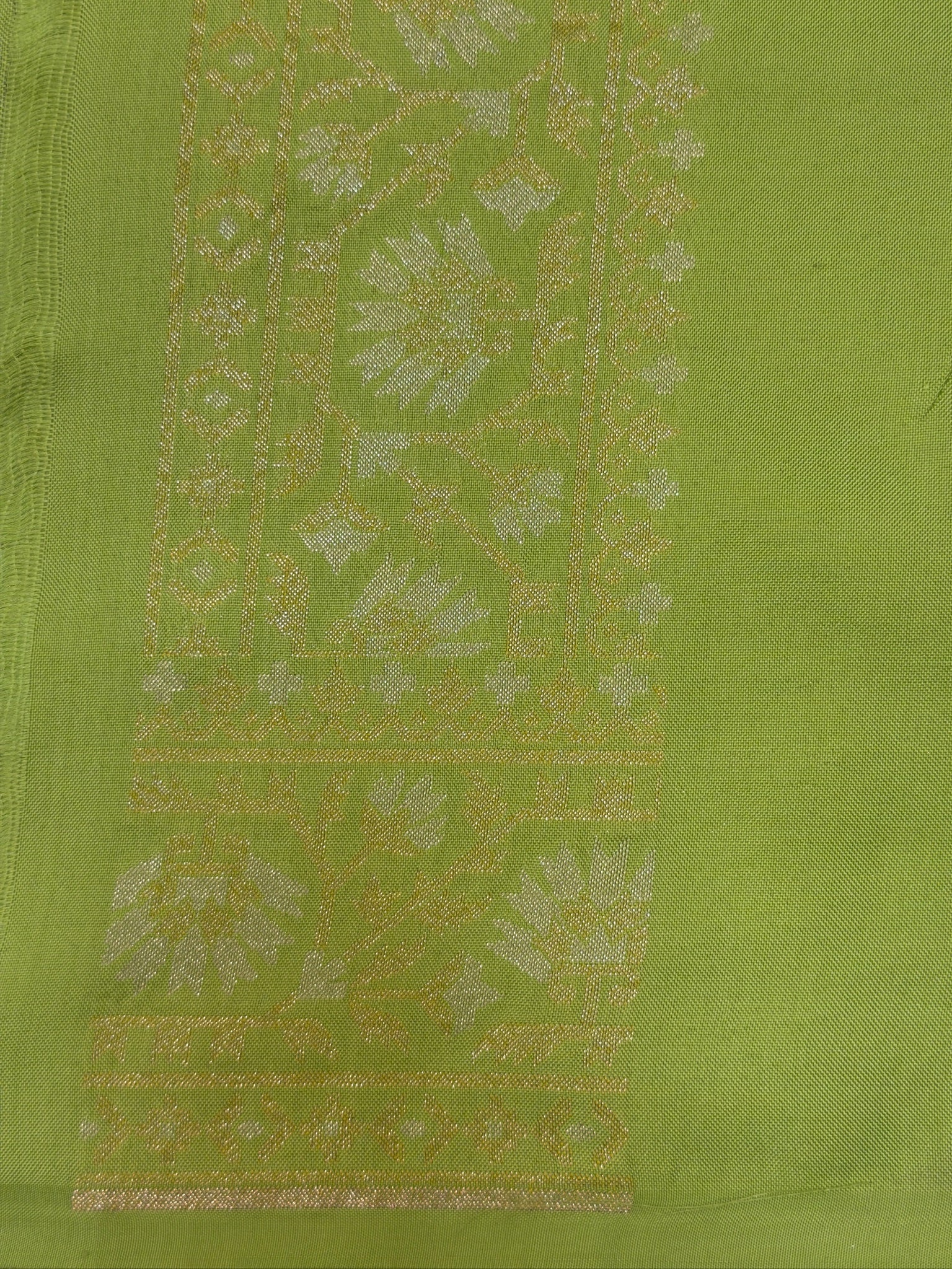 Pure Ektara Silk Jamdani Saree | Elegant Pista Green Design