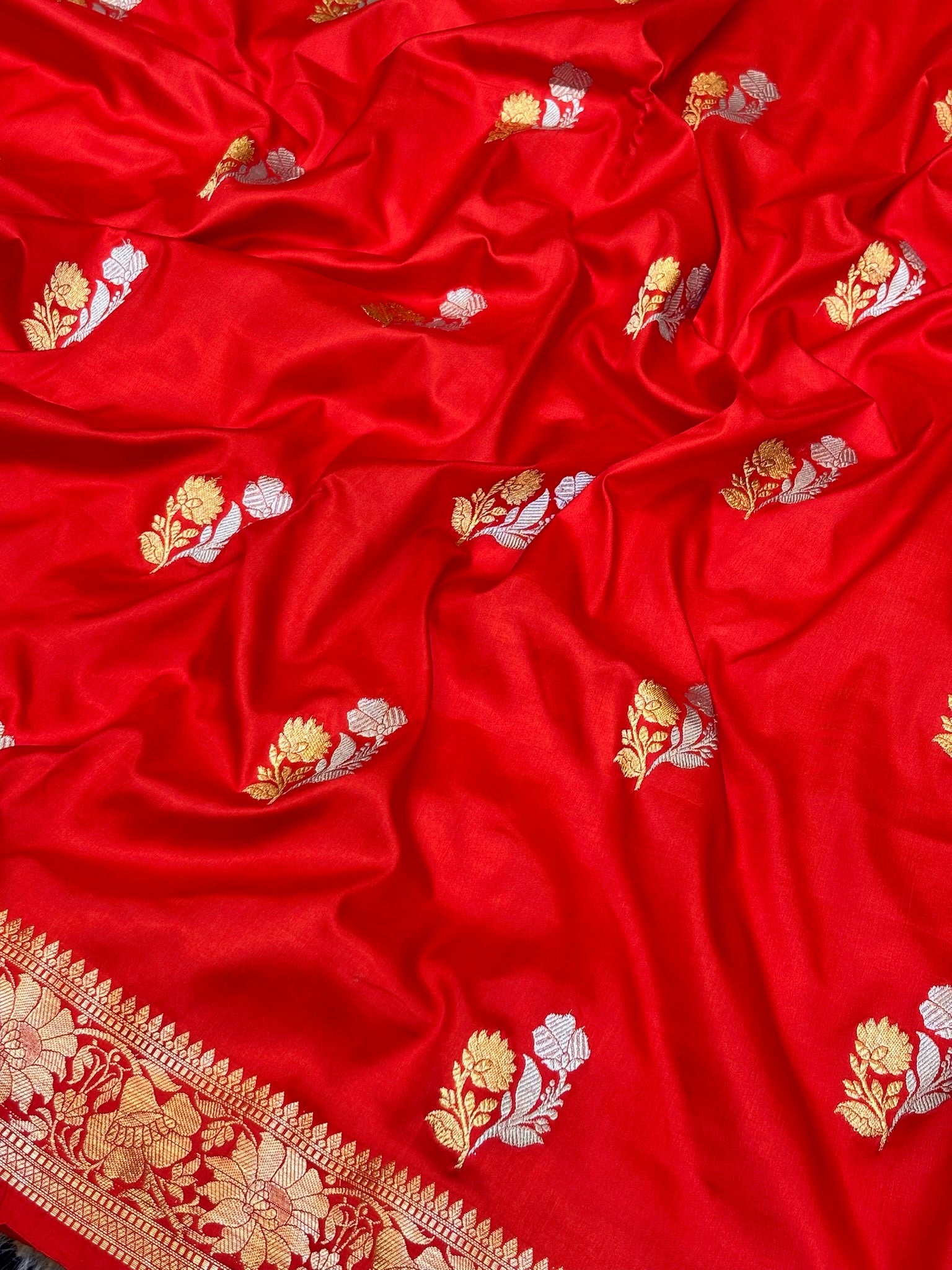 Premium Red Zari Buti Saree with Intricate Gold Border | Elegant Ethnic Wear for Festive & Wedding