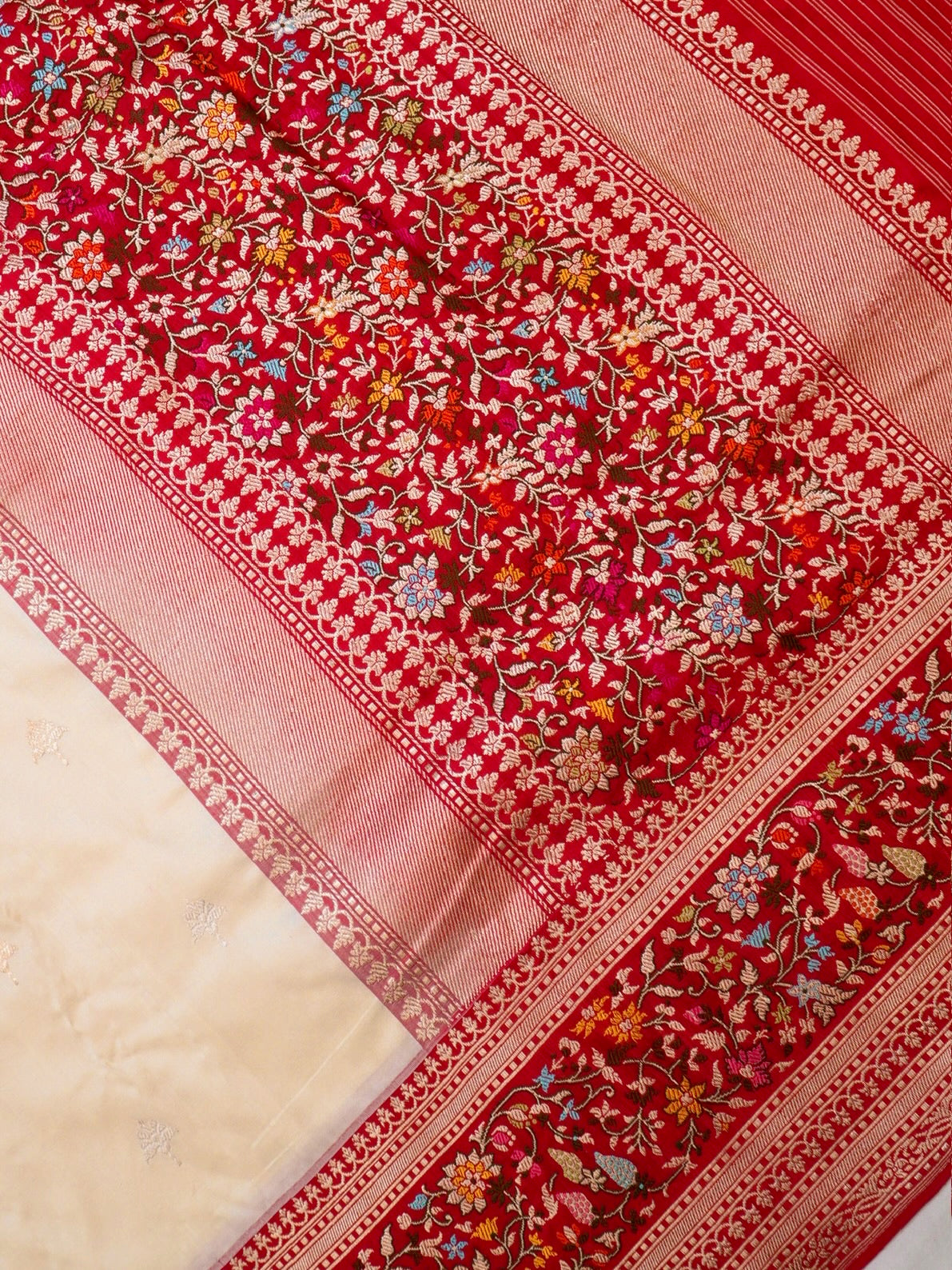 Ivory 100% Pure Ektara Handwoven Silk Saree with Zari Work