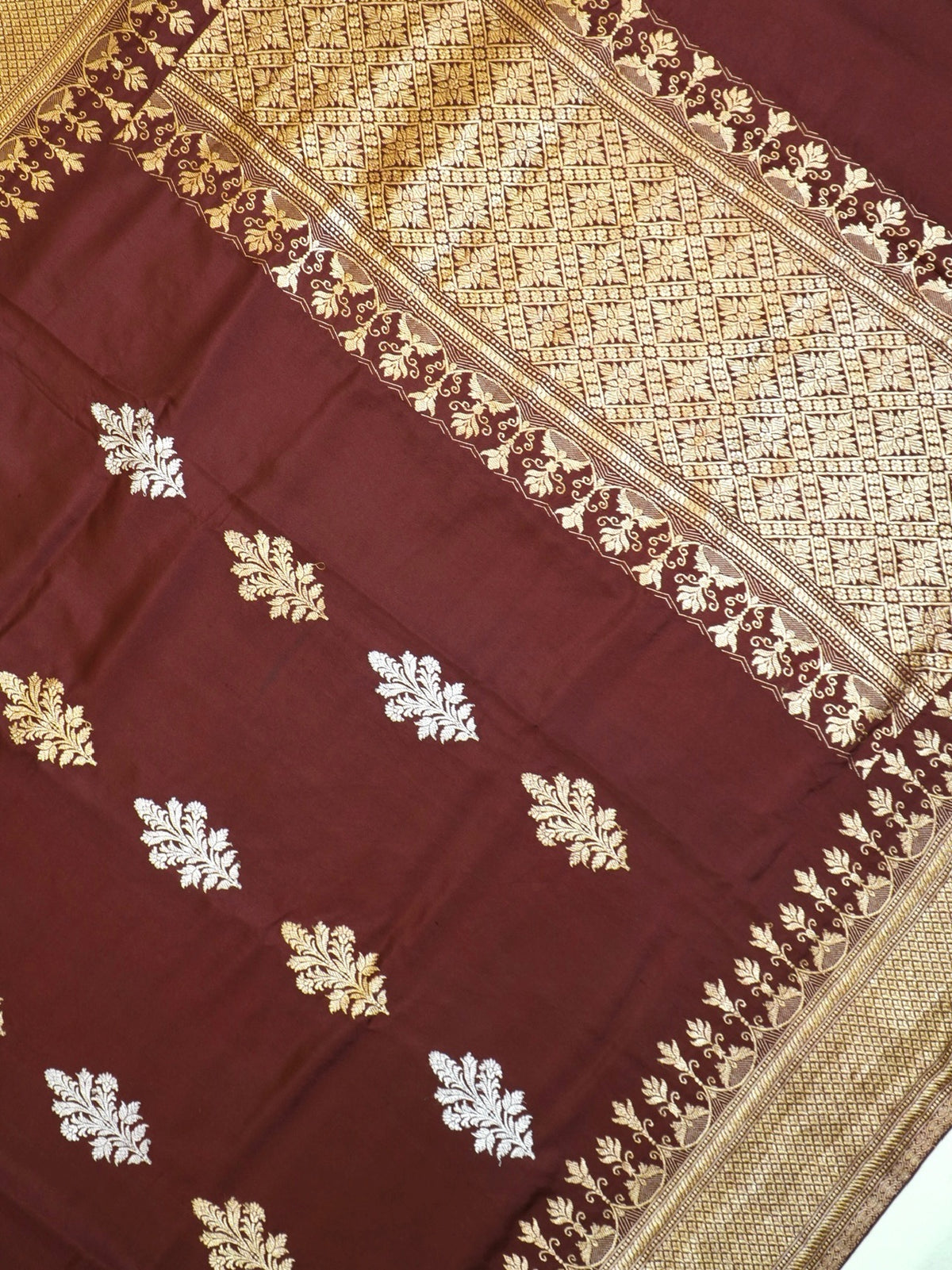 Wine 100% Pure Ektara Handwoven Silk Saree with Zari Work
