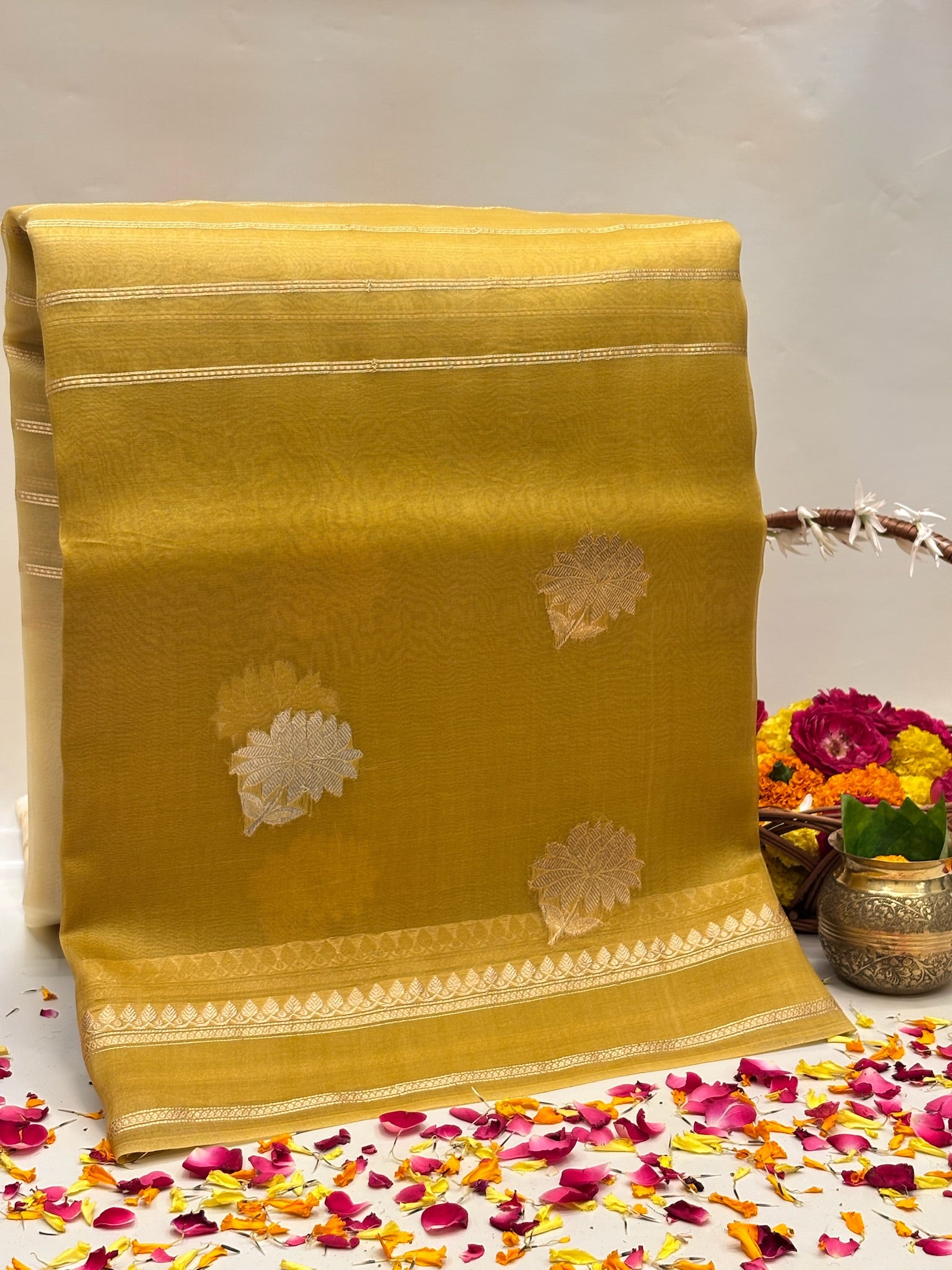 Musterd Yellow Premium Banarasi Kora Organza Silk Saree – 100% Handwoven | Elegant & Timeless Design