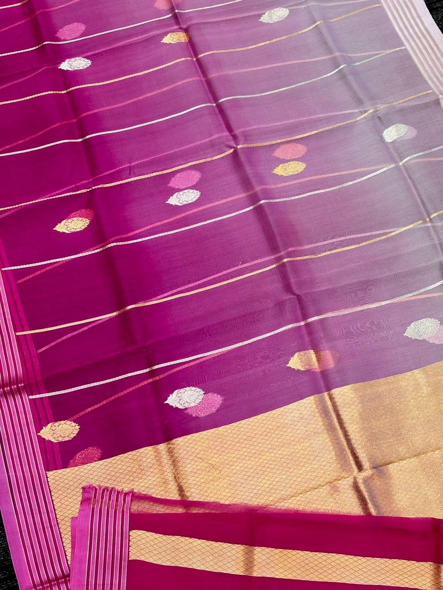 Pink Premium Banarasi Kora Organza Silk Saree – 100% Handwoven | Elegant & Timeless Design
