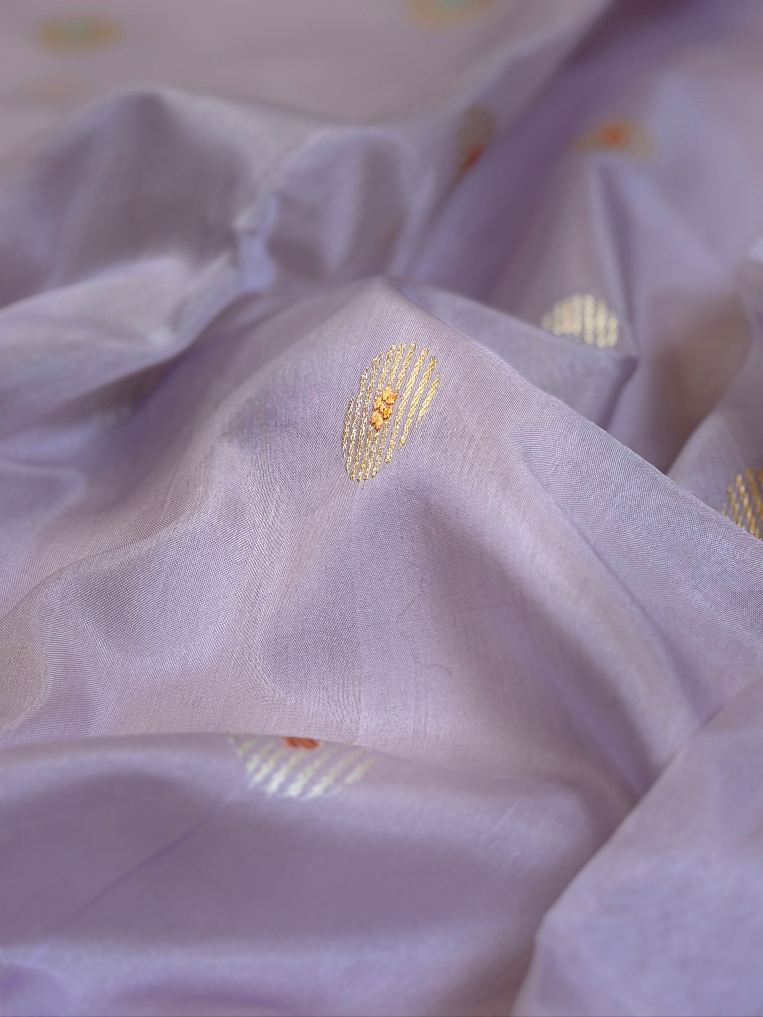 Light Lavender Pure Kora Silk Kadiyal Border Banarasi handwoven Saree