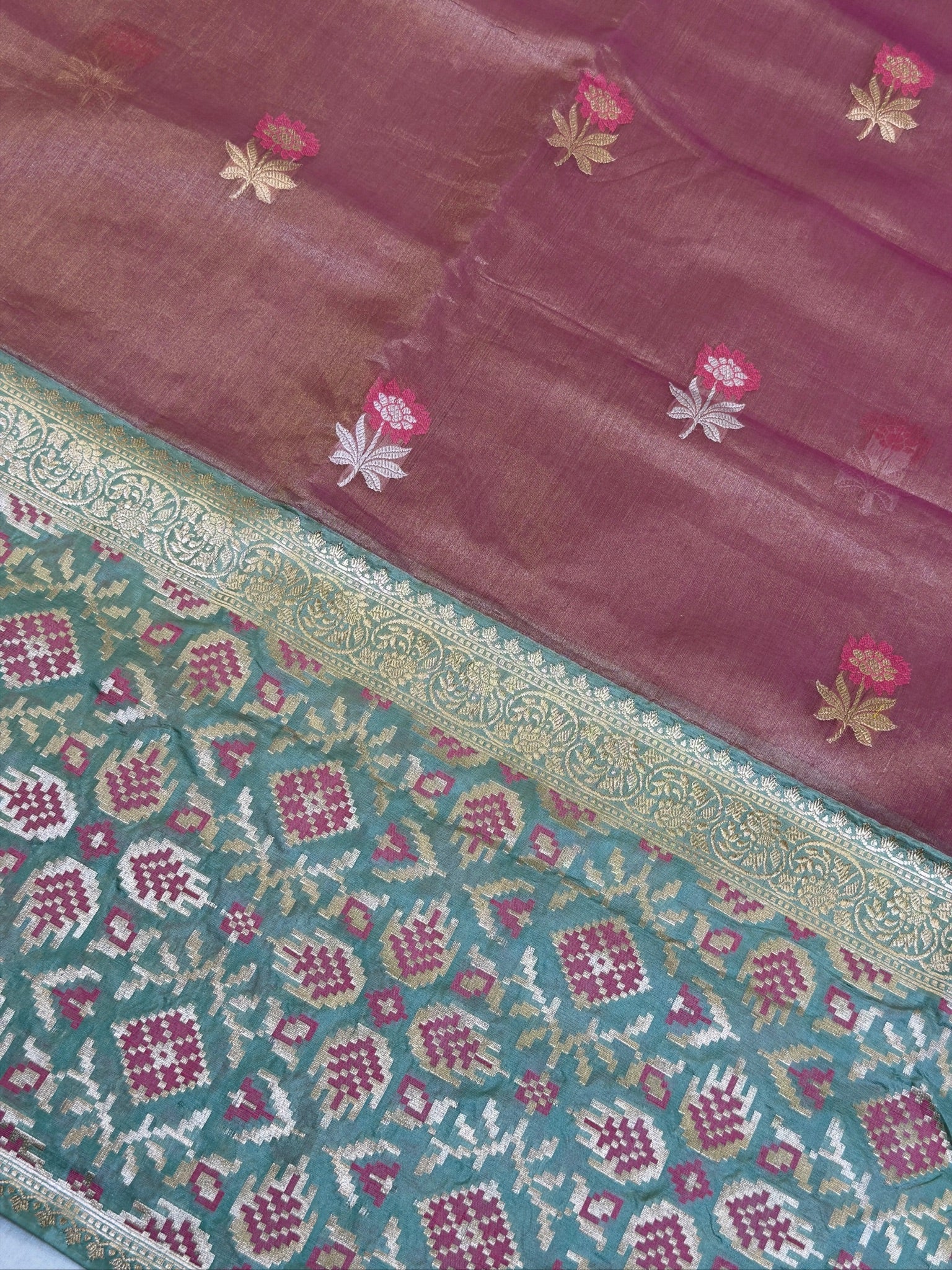 Dusty Rose Pink Pure Tissue Silk Kadiyal Border Banarasi handwoven Saree