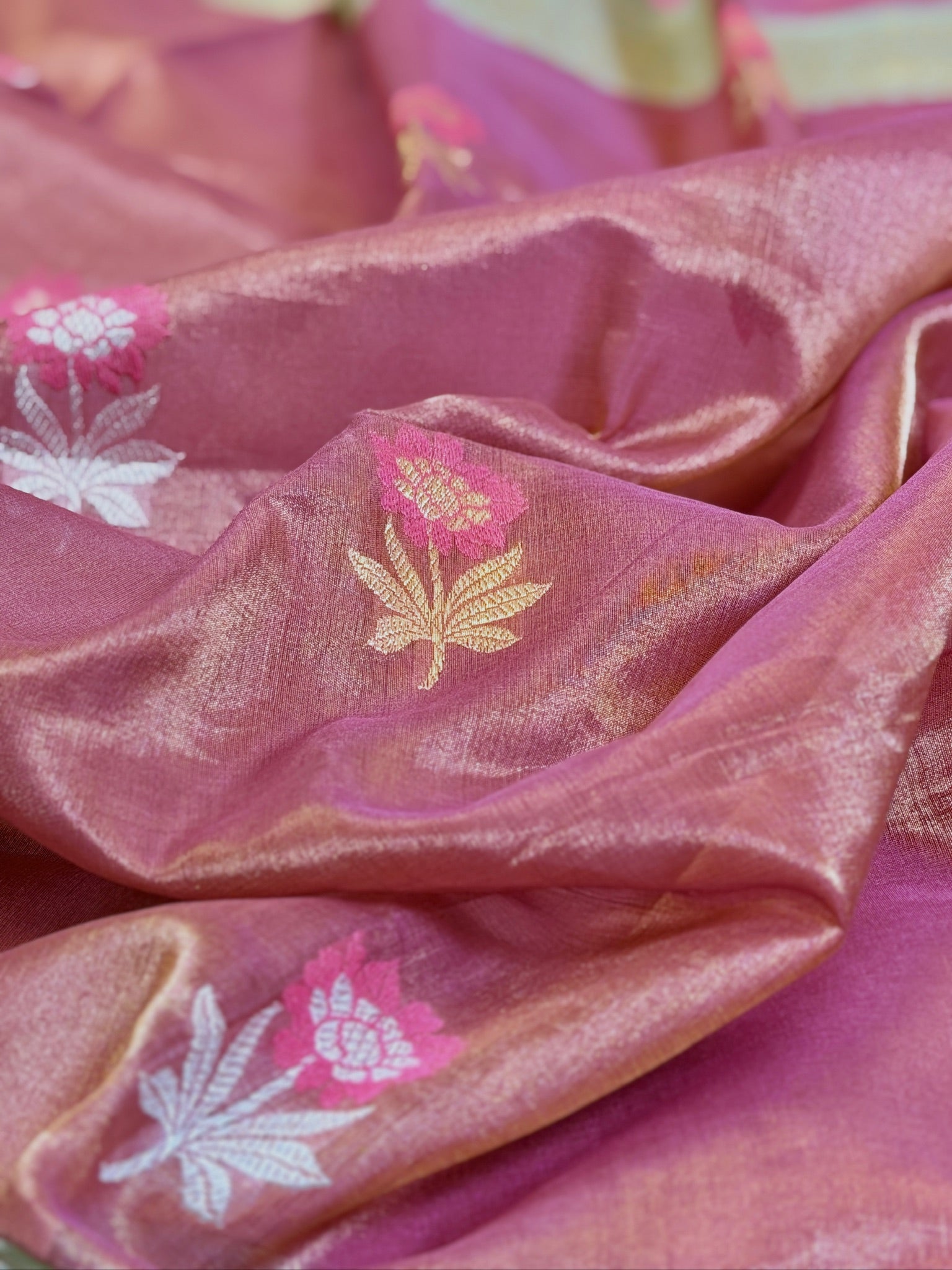 Dusty Rose Pink Pure Tissue Silk Kadiyal Border Banarasi handwoven Saree