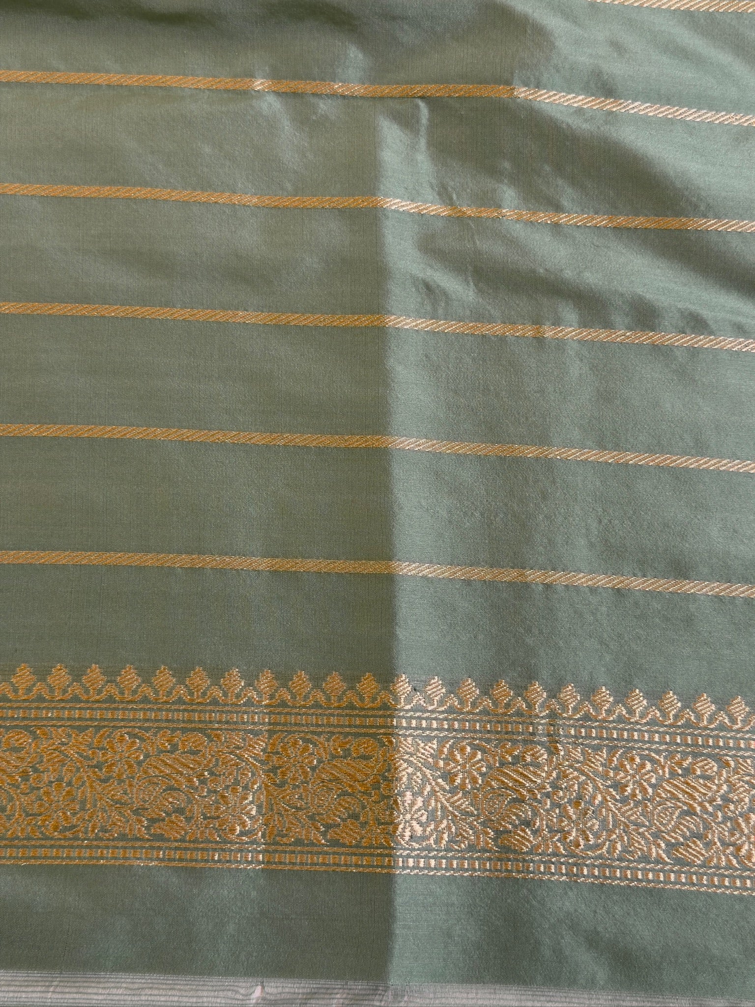 Dusty Rose Pink Pure Tissue Silk Kadiyal Border Banarasi handwoven Saree
