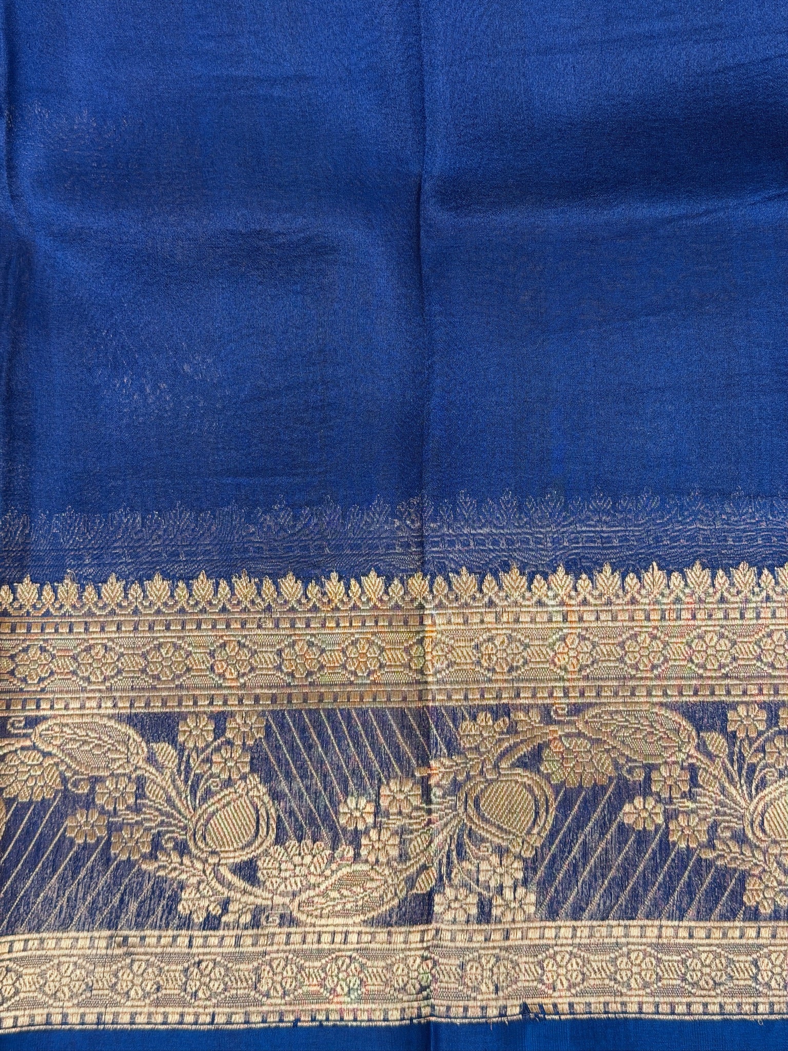 Blue Handwoven Kora Silk Saree with Hand-Brush Dyeing & Zari Border