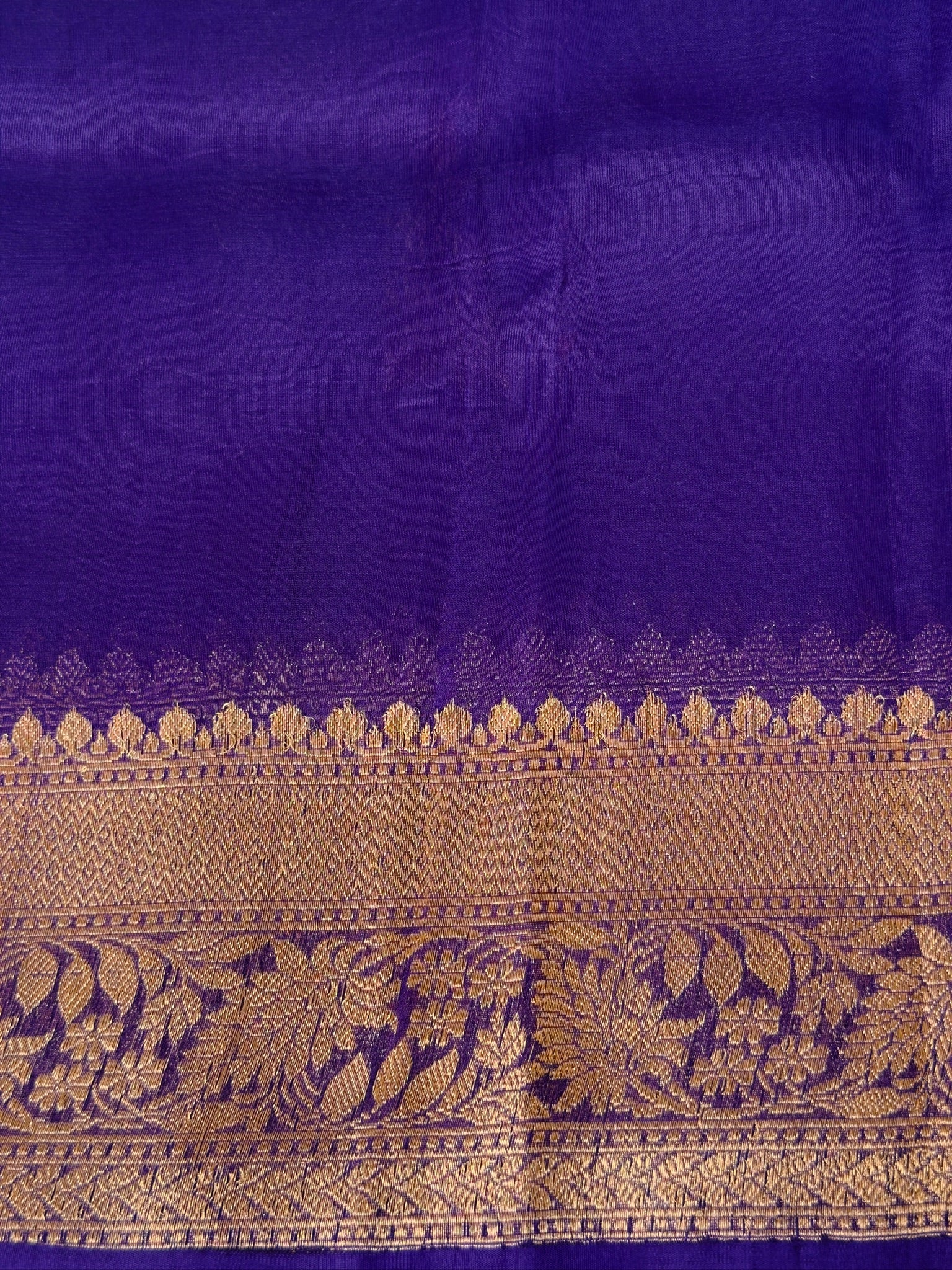 Blue Handwoven Kora Silk Saree with Hand-Brush Dyeing & Zari Border