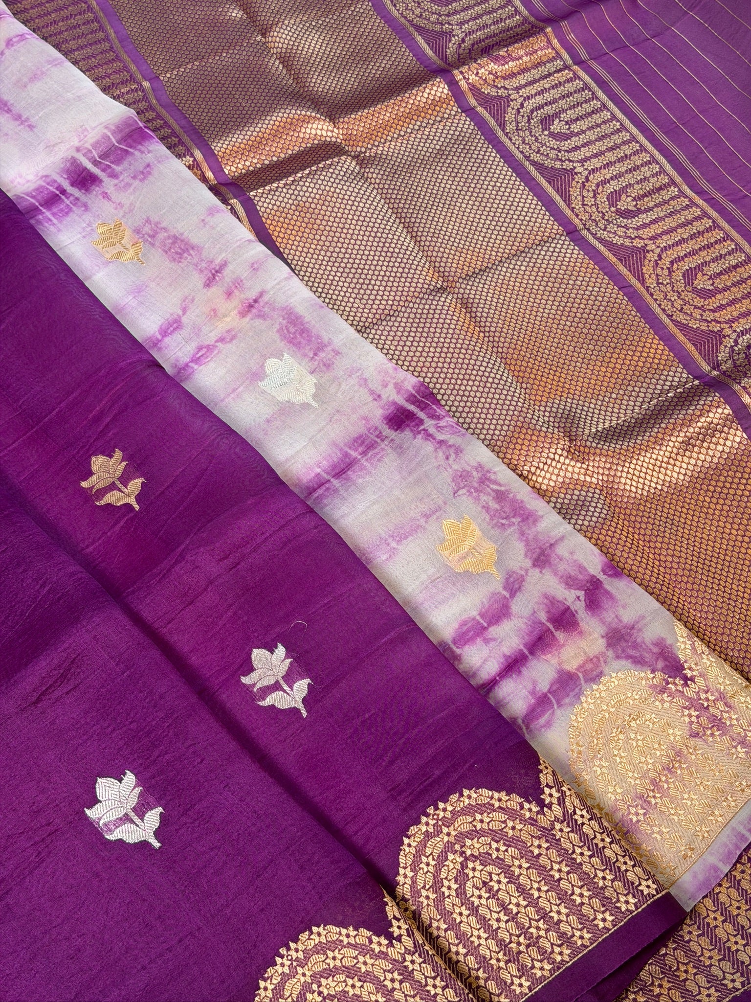 Magenta Handwoven Kora Silk Saree with Hand-Brush Dyeing & Zari Border