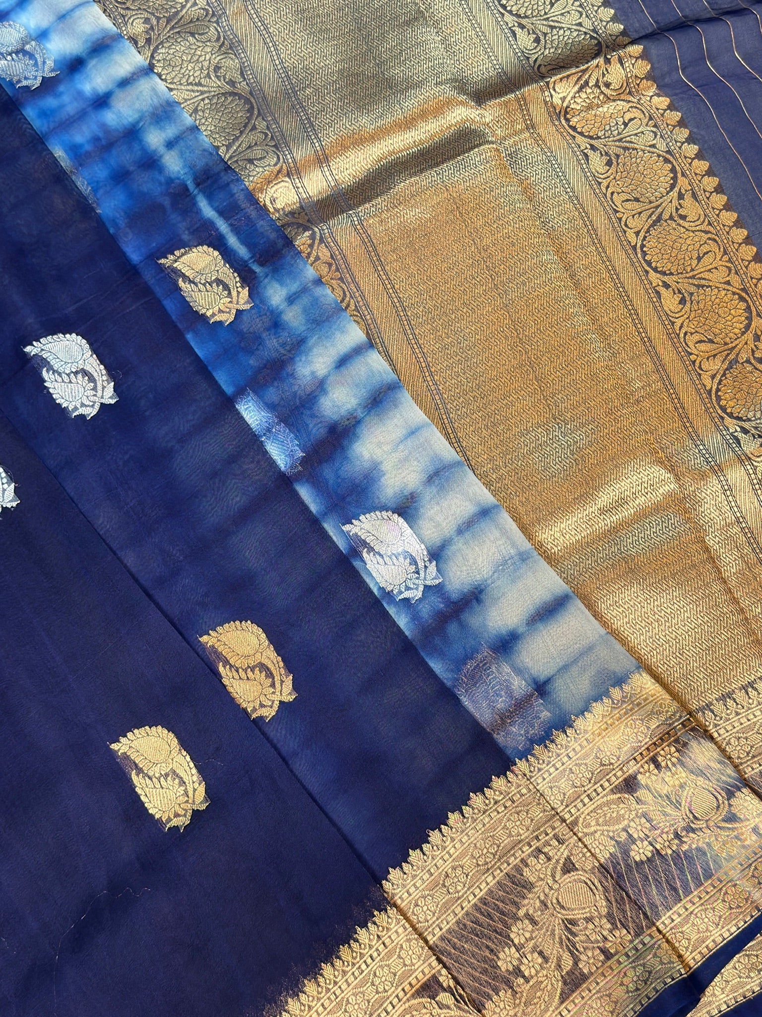 Blue Handwoven Kora Silk Saree with Hand-Brush Dyeing & Zari Border