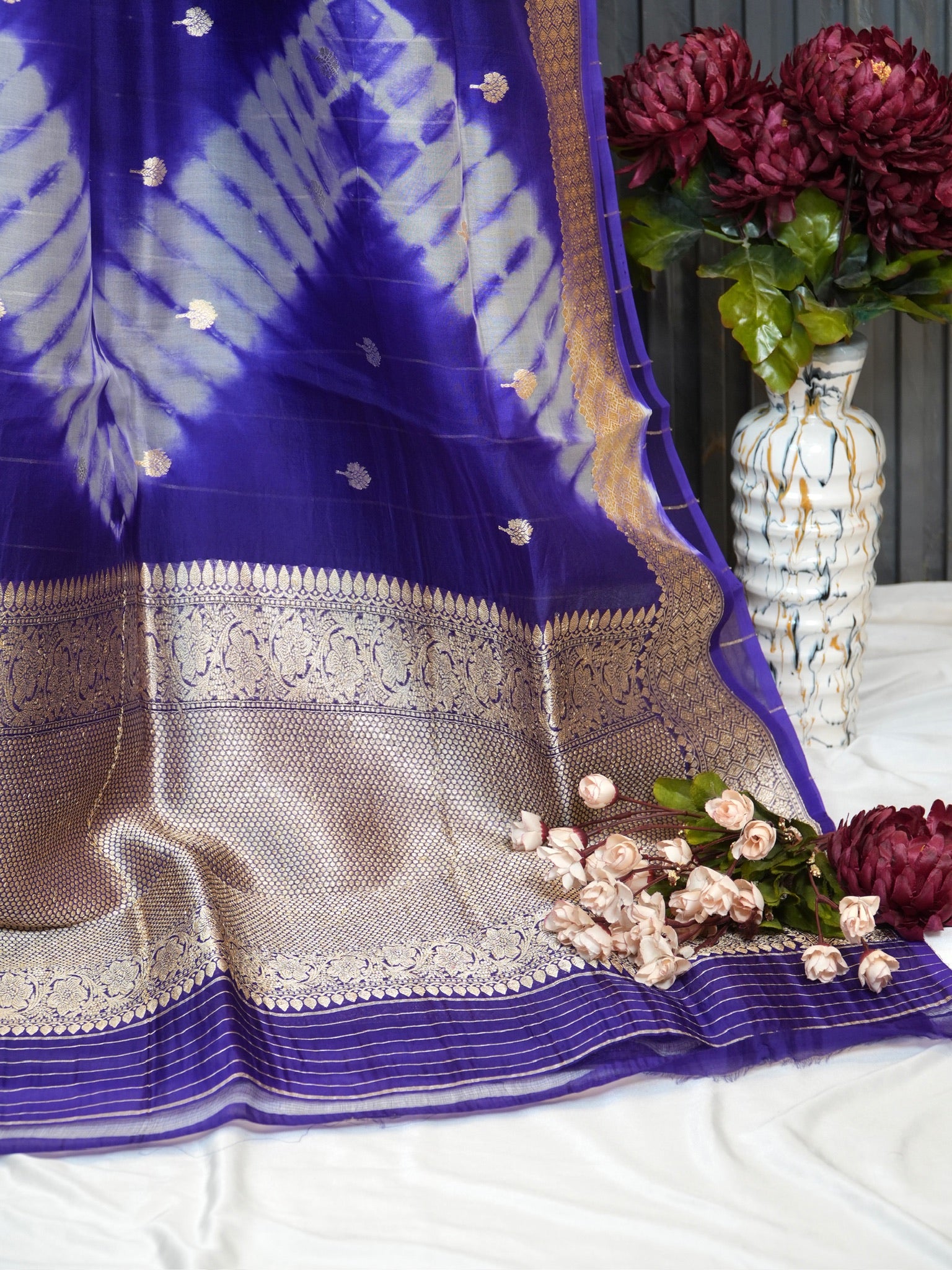 Blue Handwoven Kora Silk Saree with Hand-Brush Dyeing & Zari Border