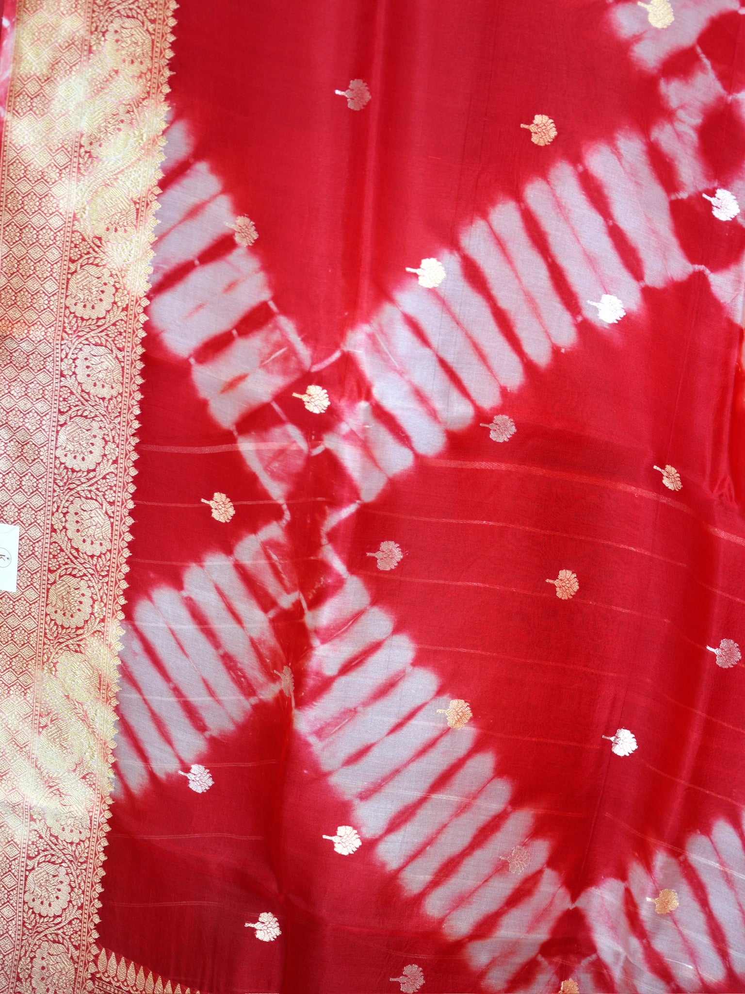 Red Handwoven Kora Silk Saree with Hand-Brush Dyeing & Zari Border