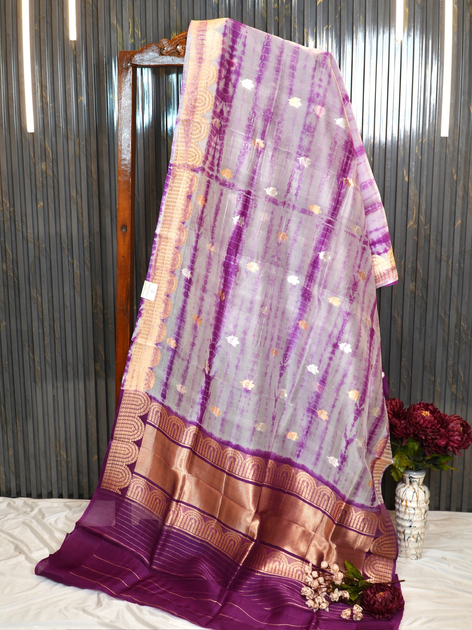 Magenta Handwoven Kora Silk Saree with Hand-Brush Dyeing & Zari Border