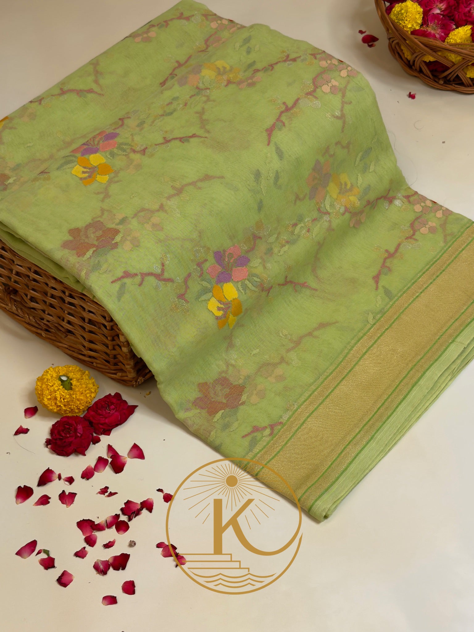 Pista Green Pure Real Zari Jamdani Saree with Floral Weaving