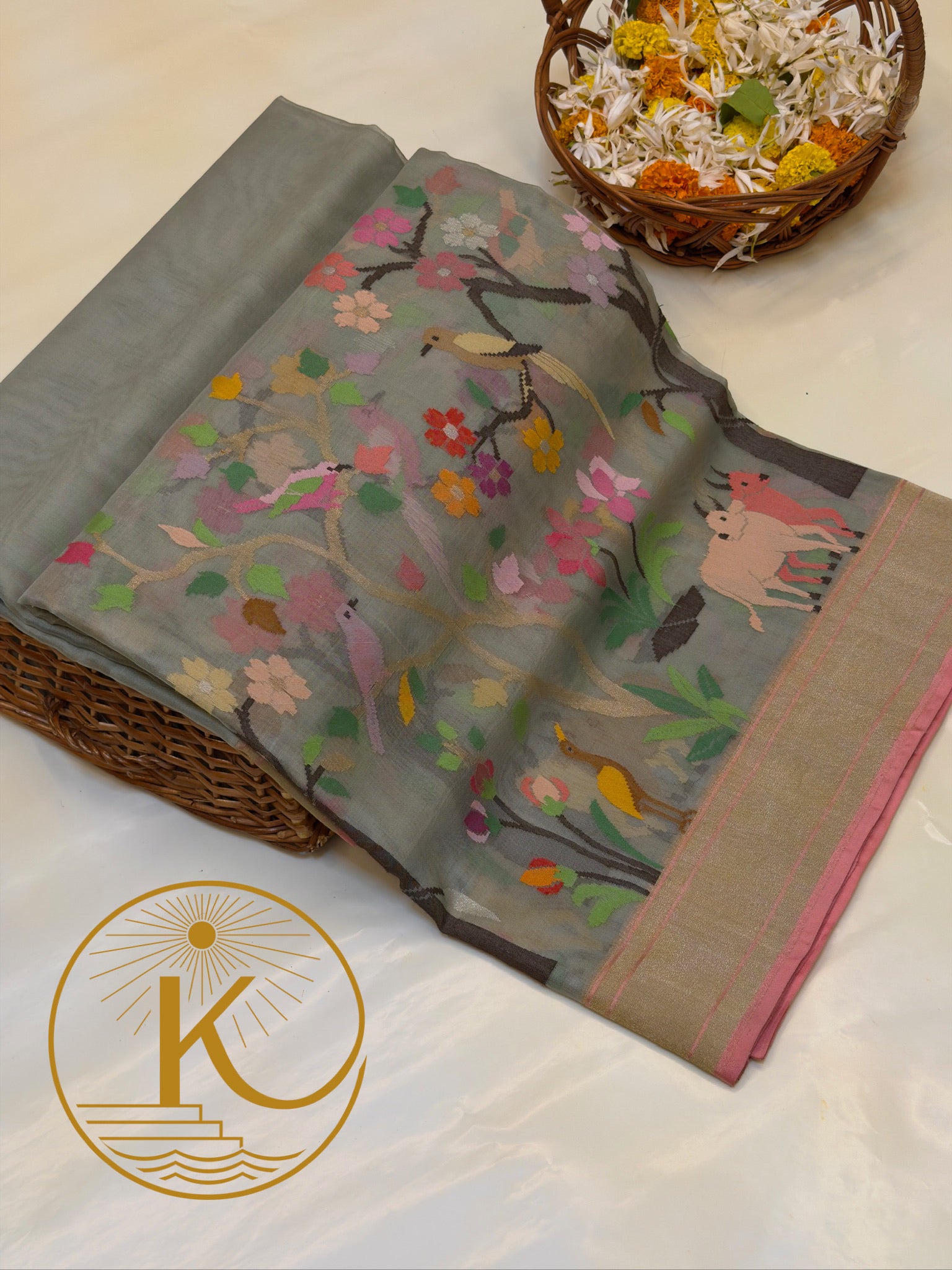 Pure Kora Organza Silk Jamdani Saree in Mist Grey with Skrt Border Handwoven Saree