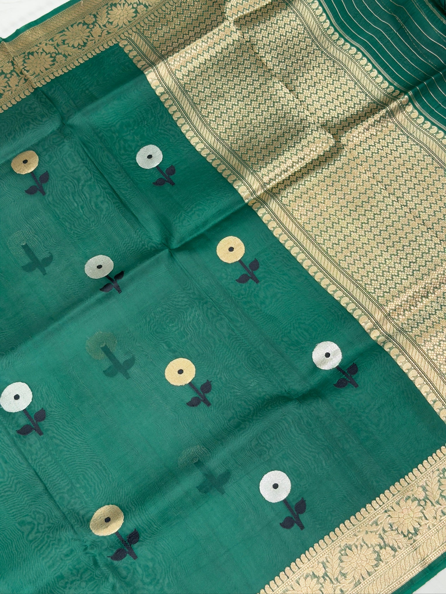 Bottle Handwoven Kora Silk Saree