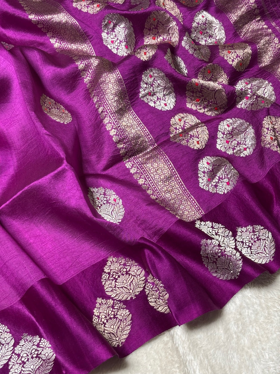 Plum Magenta Banarasi Pure Soft Silk Saree