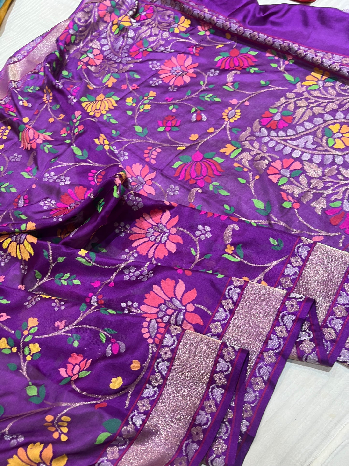 Handpicked Ektara katan silk Realzari Jamdani