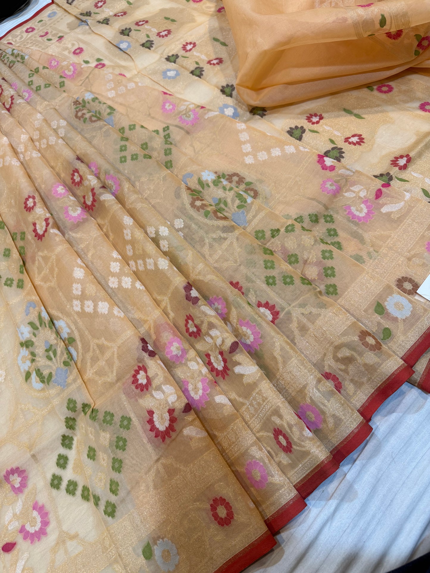 Beige Ektra kora silk Jamdani katwork Zari Border Anchal Mina Work Saree