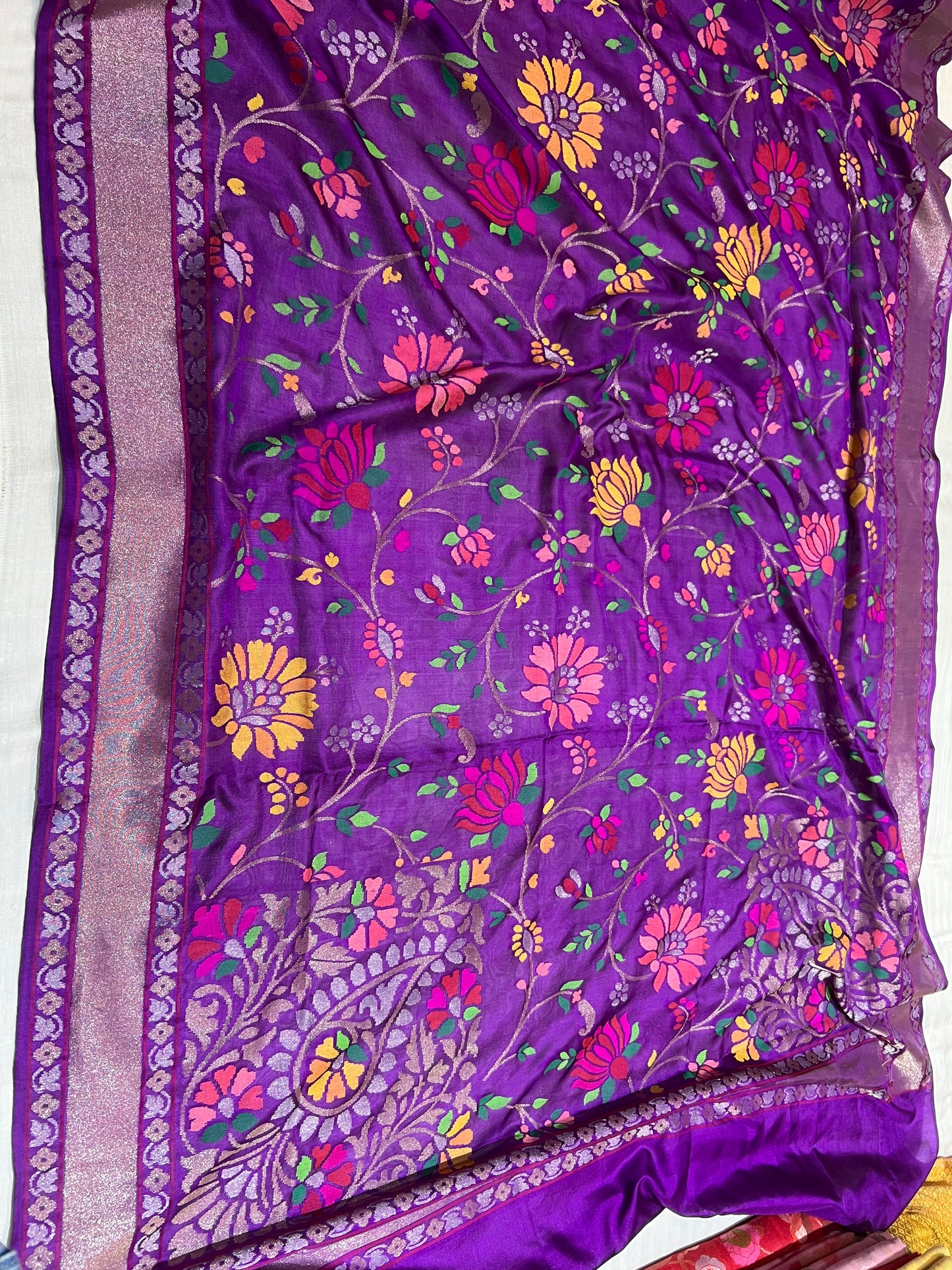 Handpicked Ektara katan silk Realzari Jamdani