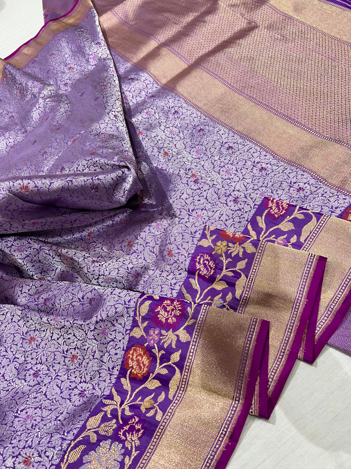 Banarasi Handloom Kadhua Purpal Banarasi Saree